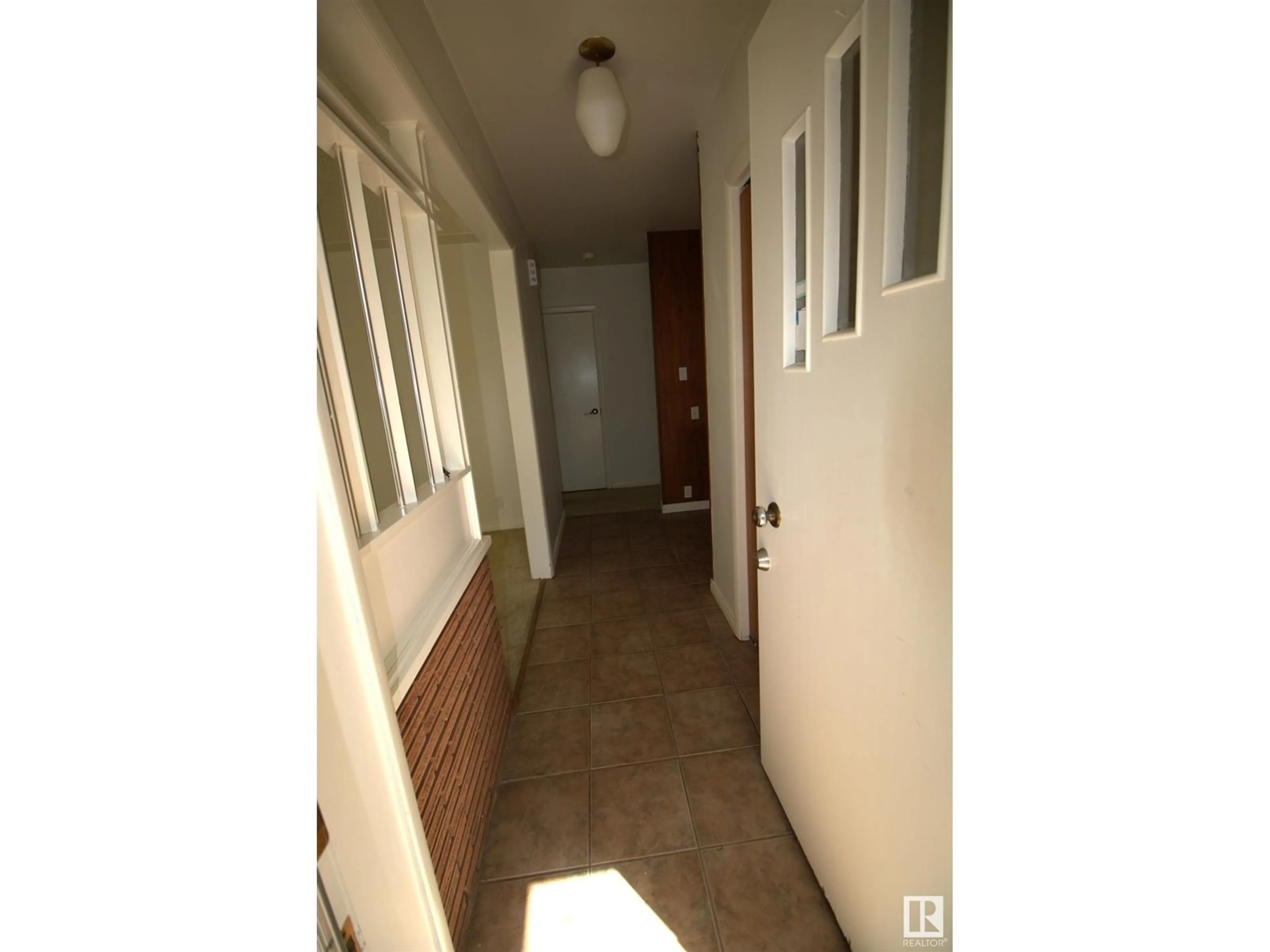 Unknown for NW - 12411 89 ST, Edmonton Alberta T5B3X1