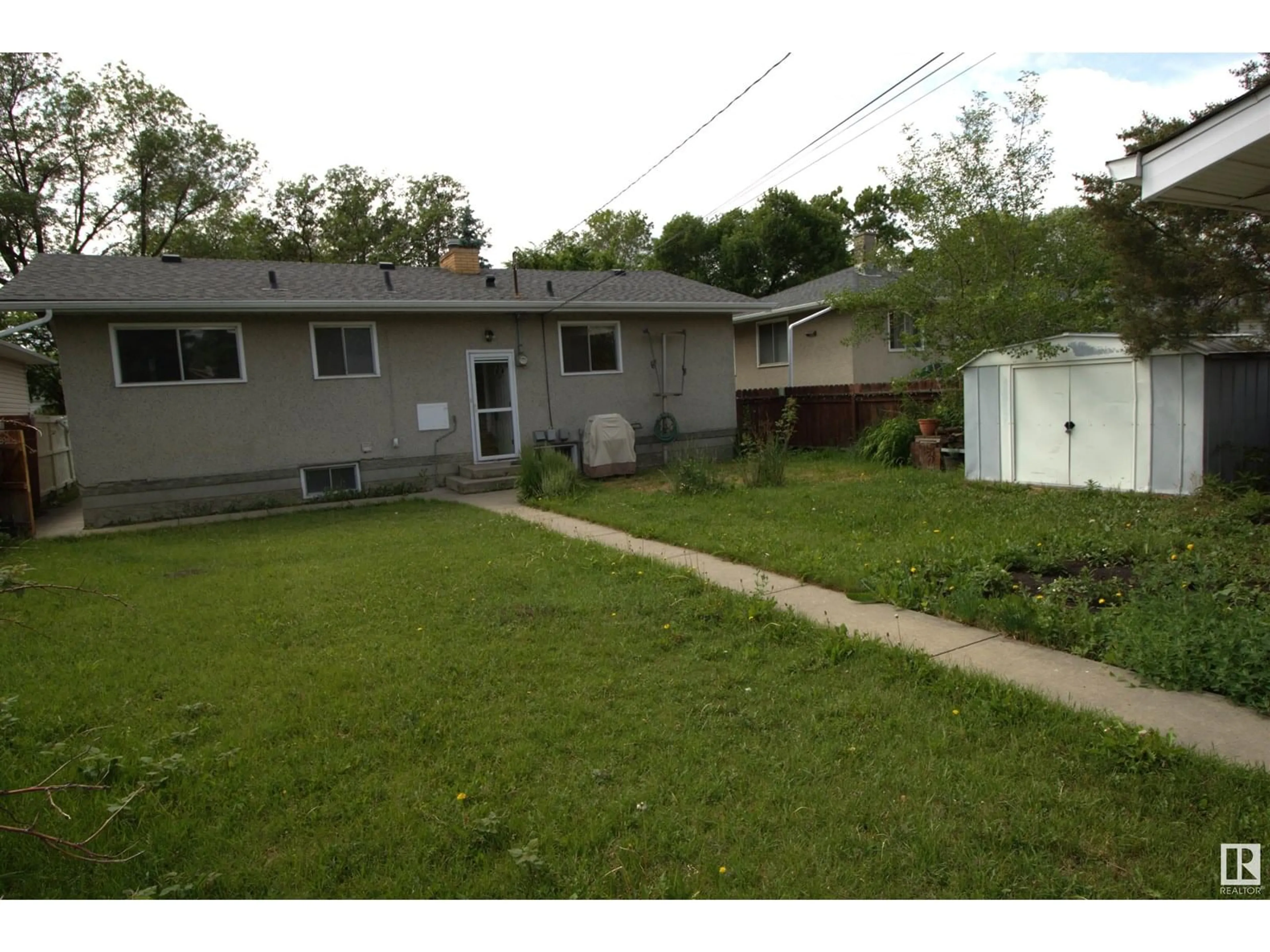 Unknown for NW - 12411 89 ST, Edmonton Alberta T5B3X1