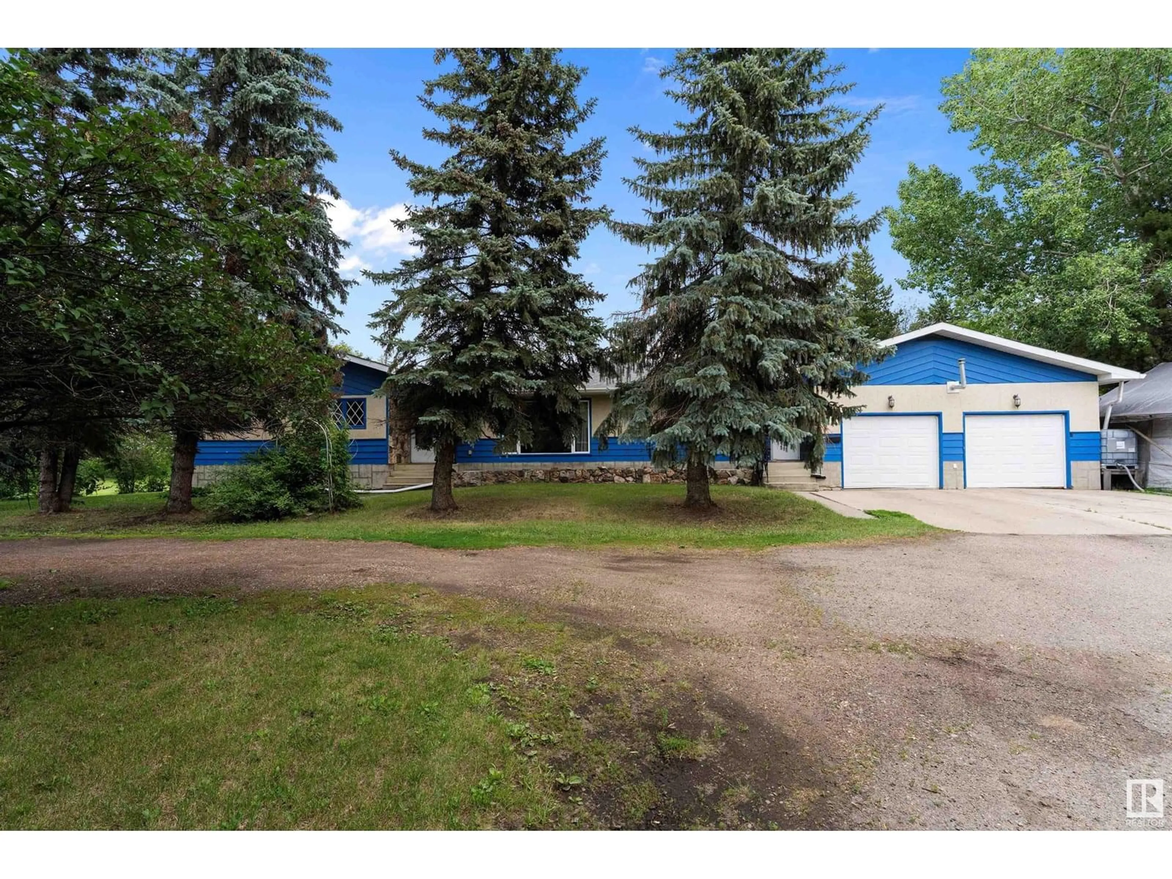 A pic from outside/outdoor area/front of a property/back of a property/a pic from drone, street for 461037A RGE RD 243, Rural Wetaskiwin County Alberta T9A1W8