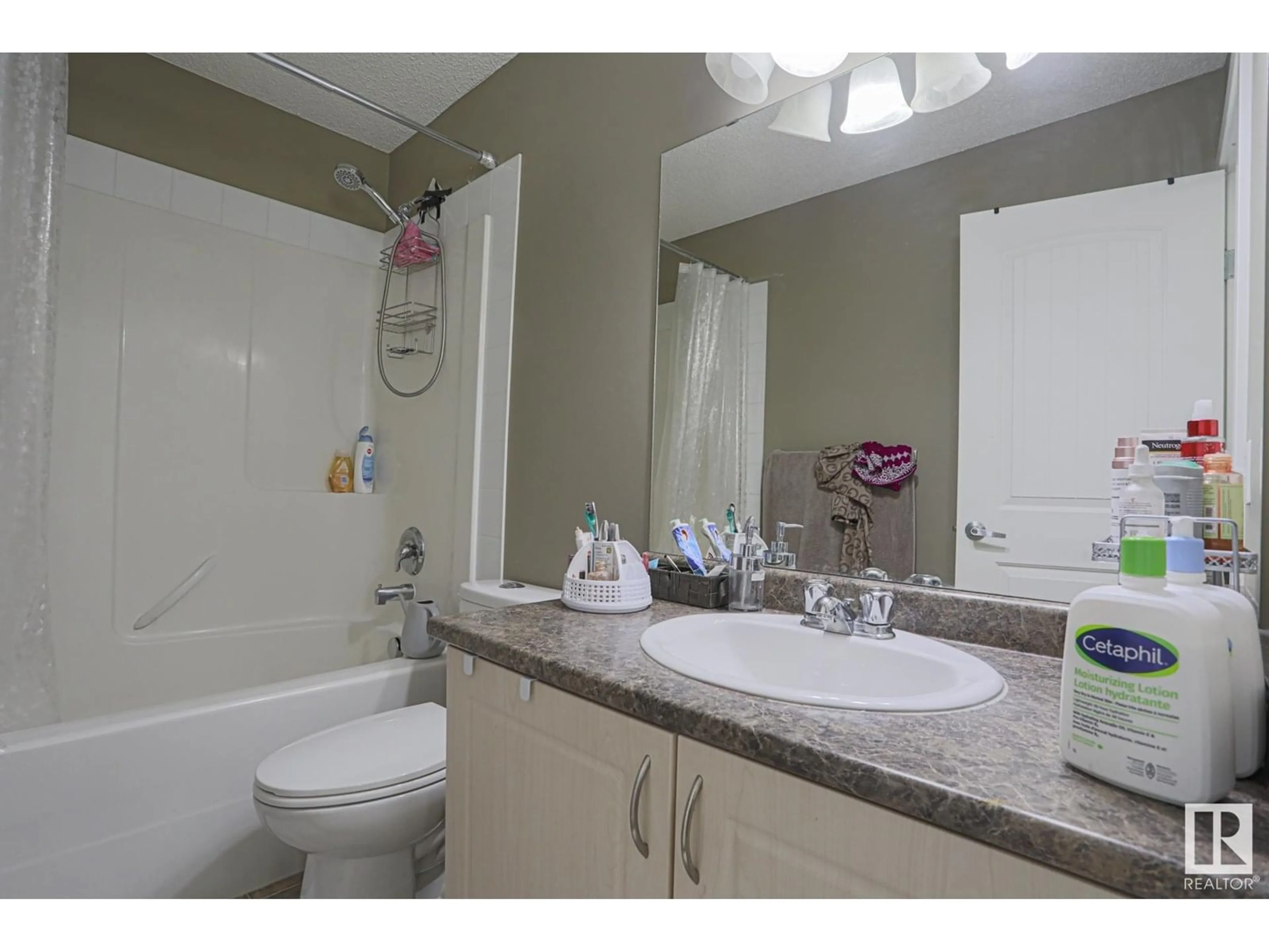 Standard bathroom, unknown for NW - 1125 37B AV, Edmonton Alberta T6T0E6