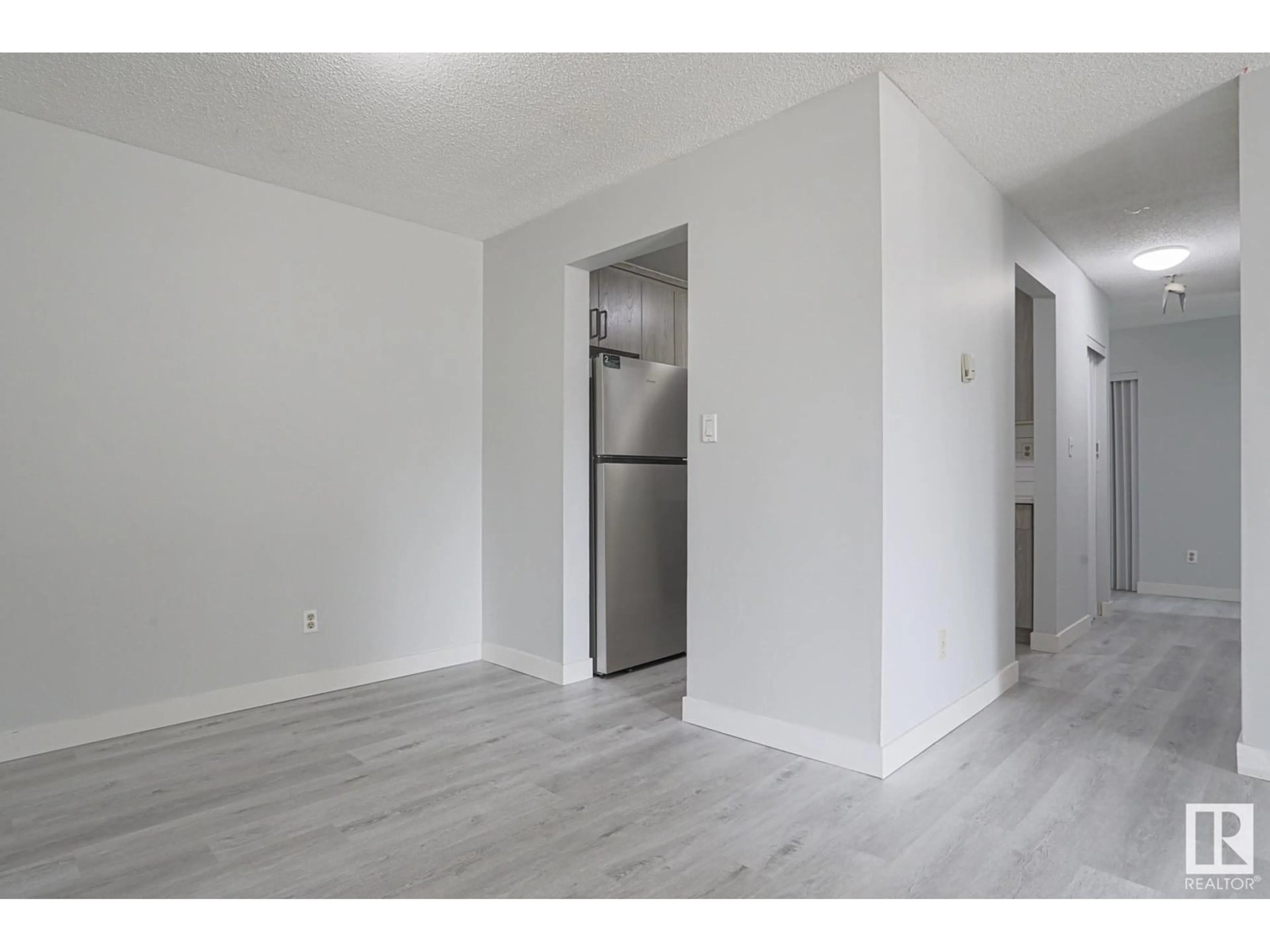 A pic of a room for #112 - 1628 48 ST, Edmonton Alberta T6L5P2