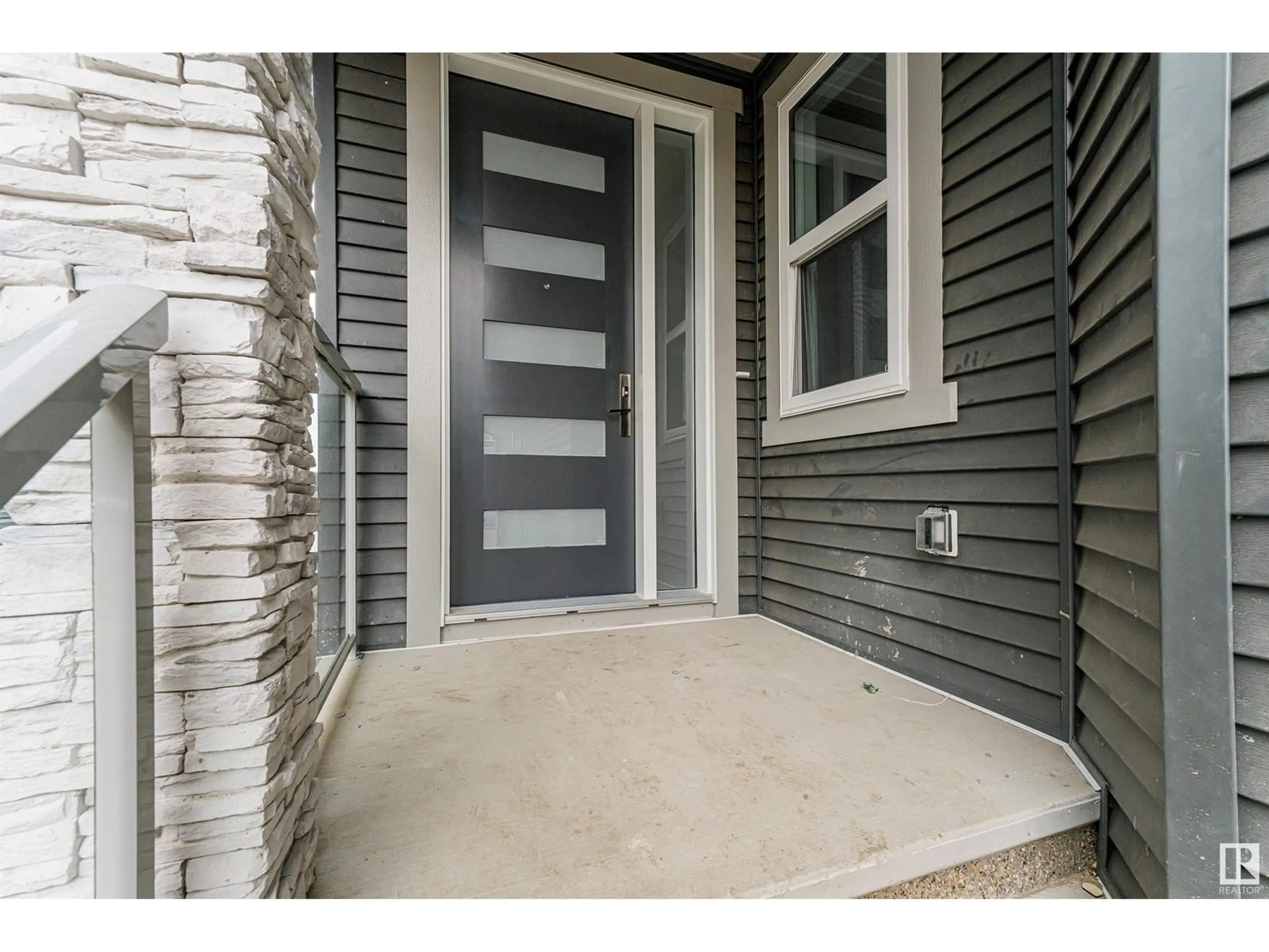 Indoor entryway for 6326 17 ST, Rural Leduc County Alberta T4X3C7