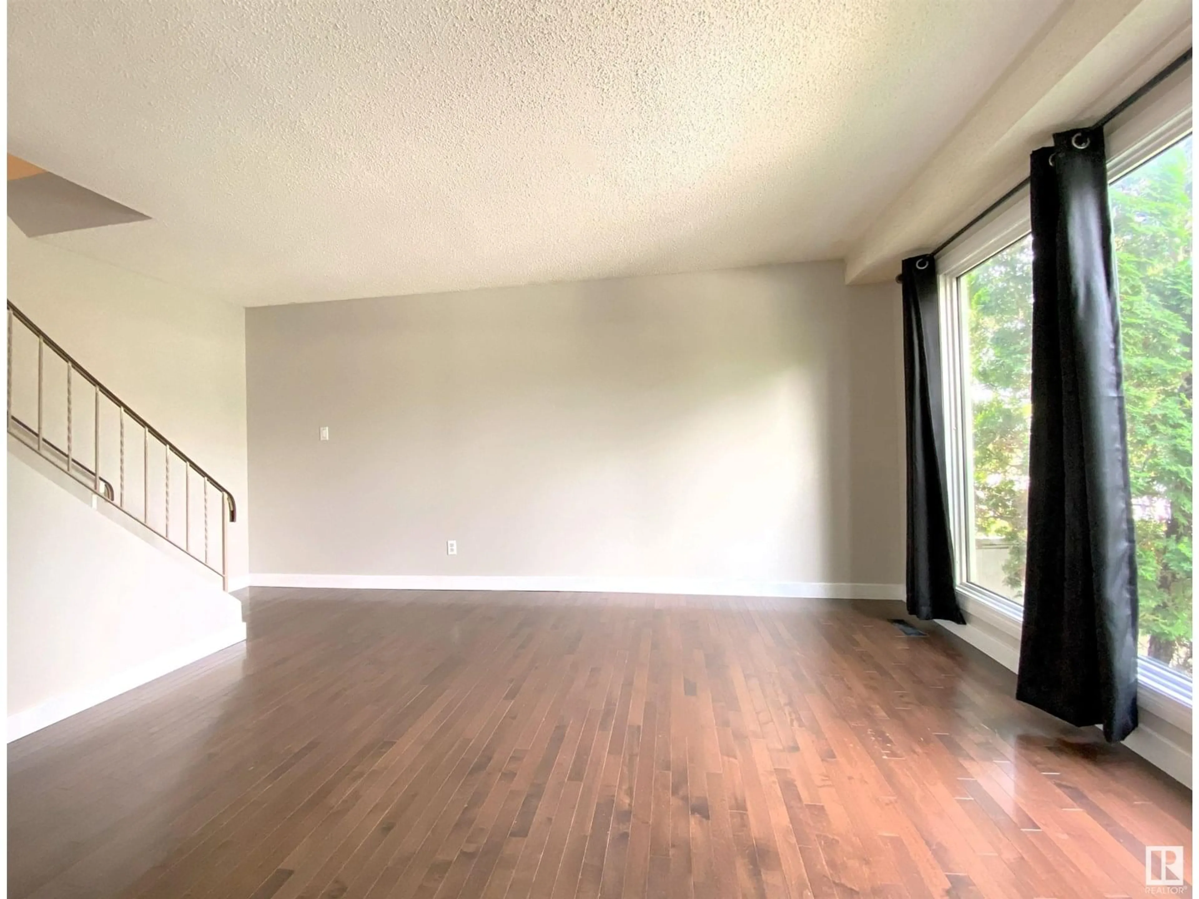 A pic of a room for 191D HOMESTEAD CR, Edmonton Alberta T5A2Y2