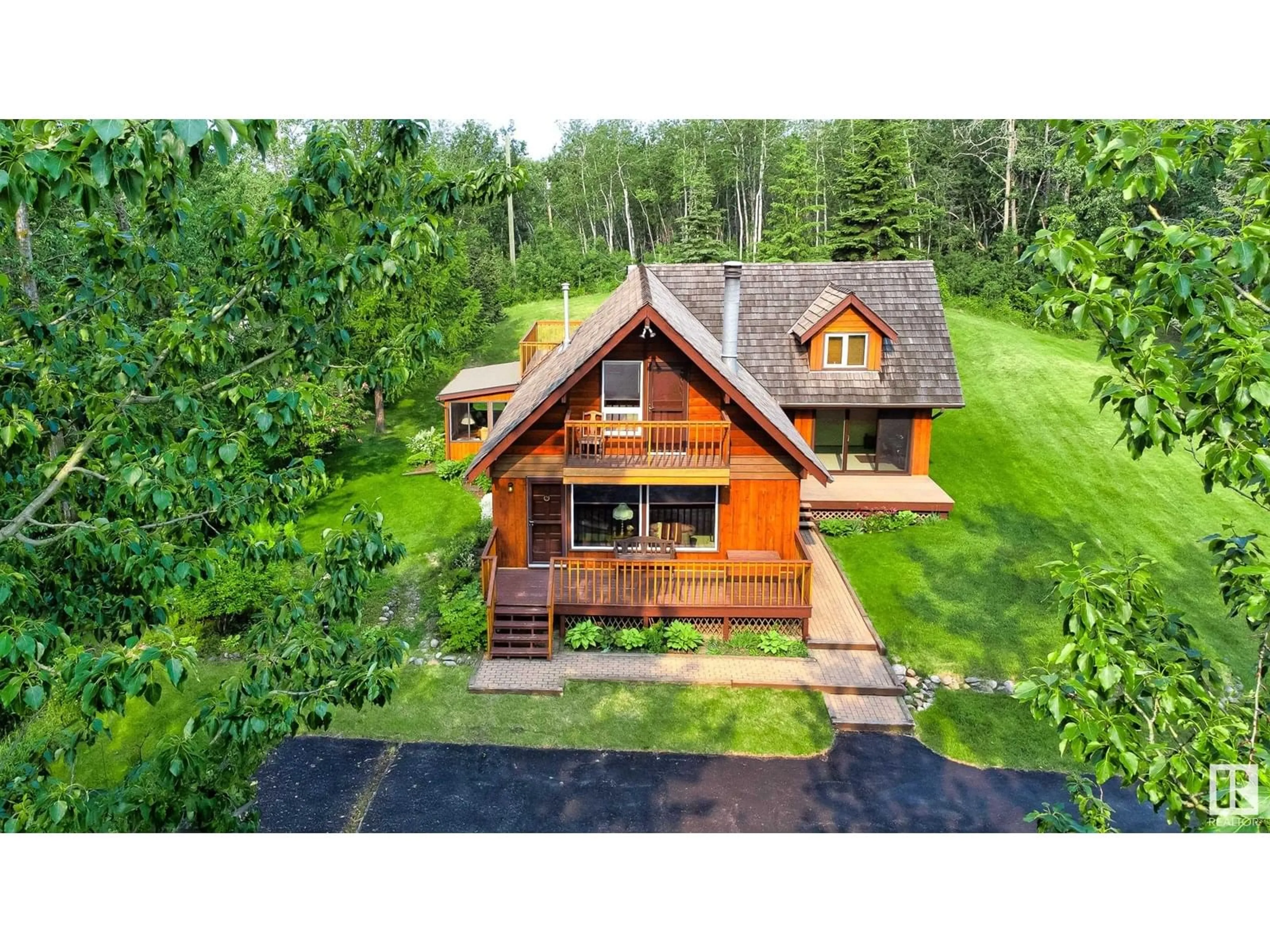 A pic from outside/outdoor area/front of a property/back of a property/a pic from drone, mountain view for 51566 RGE ROAD 232, Rural Strathcona County Alberta T8B1B1