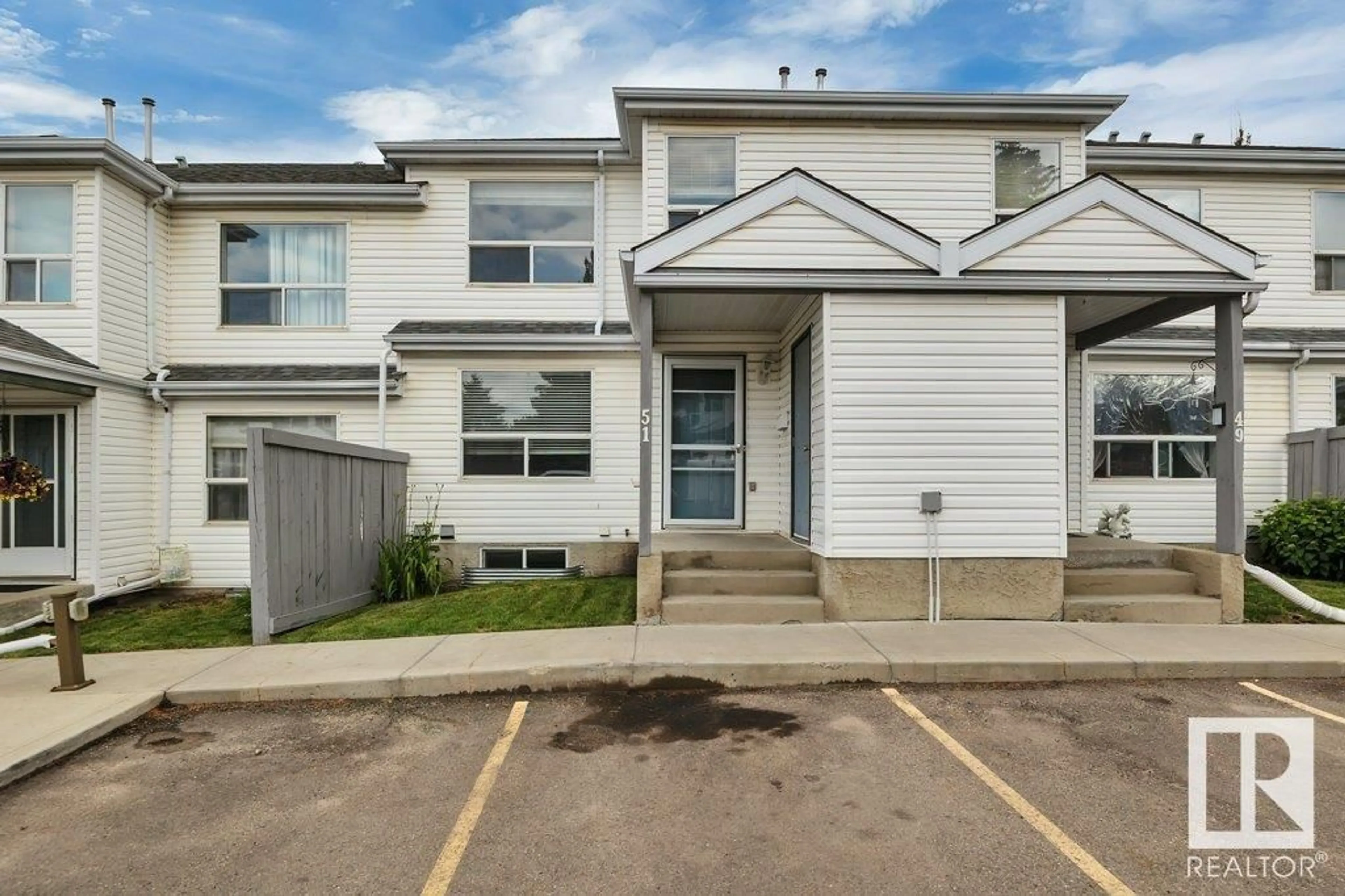 Unknown for 603 - 51 YOUVILLE E NW, Edmonton Alberta T6L6V8