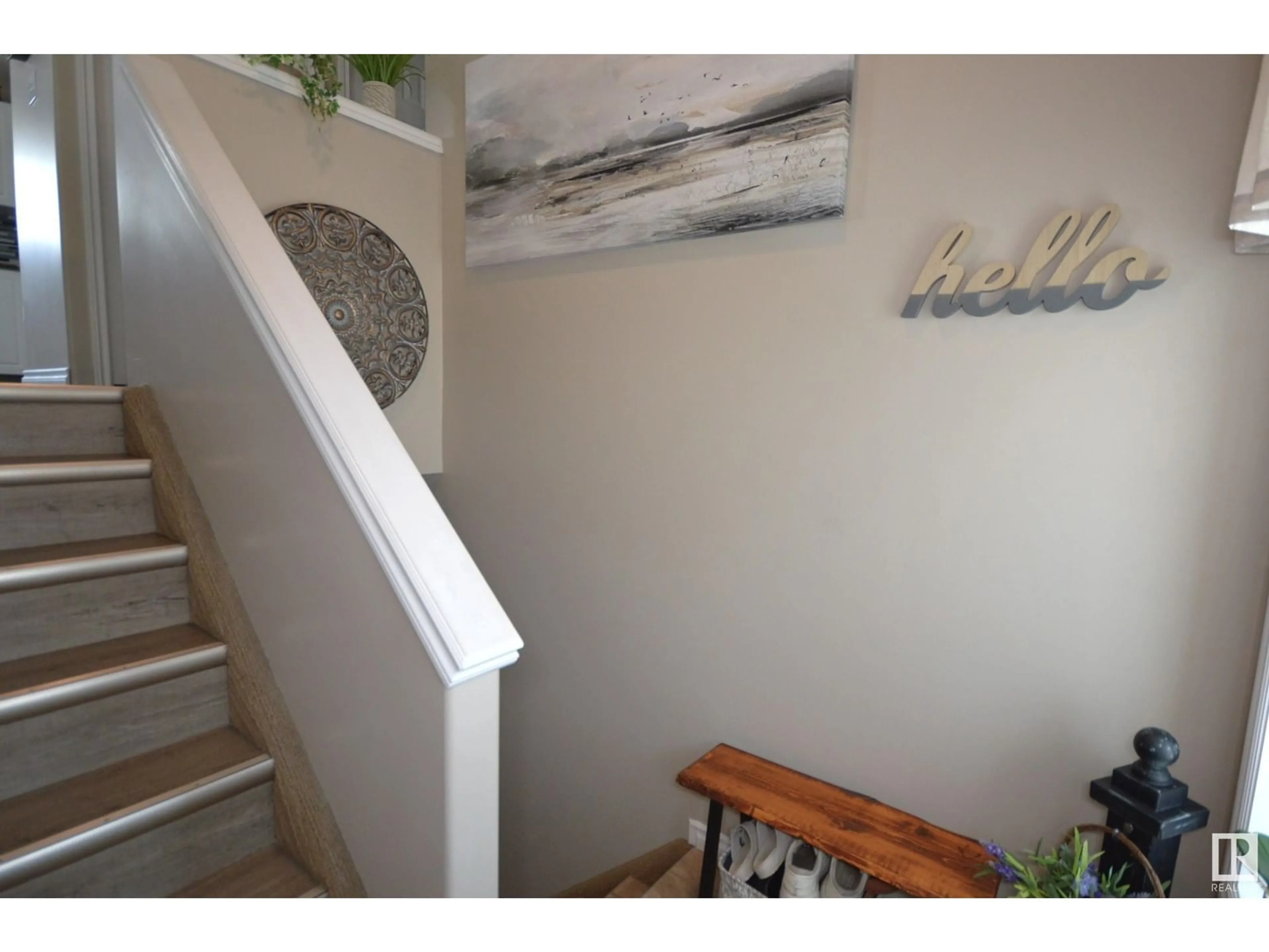 Indoor entryway for 4716 39 ST, Bonnyville Town Alberta T9N0A3