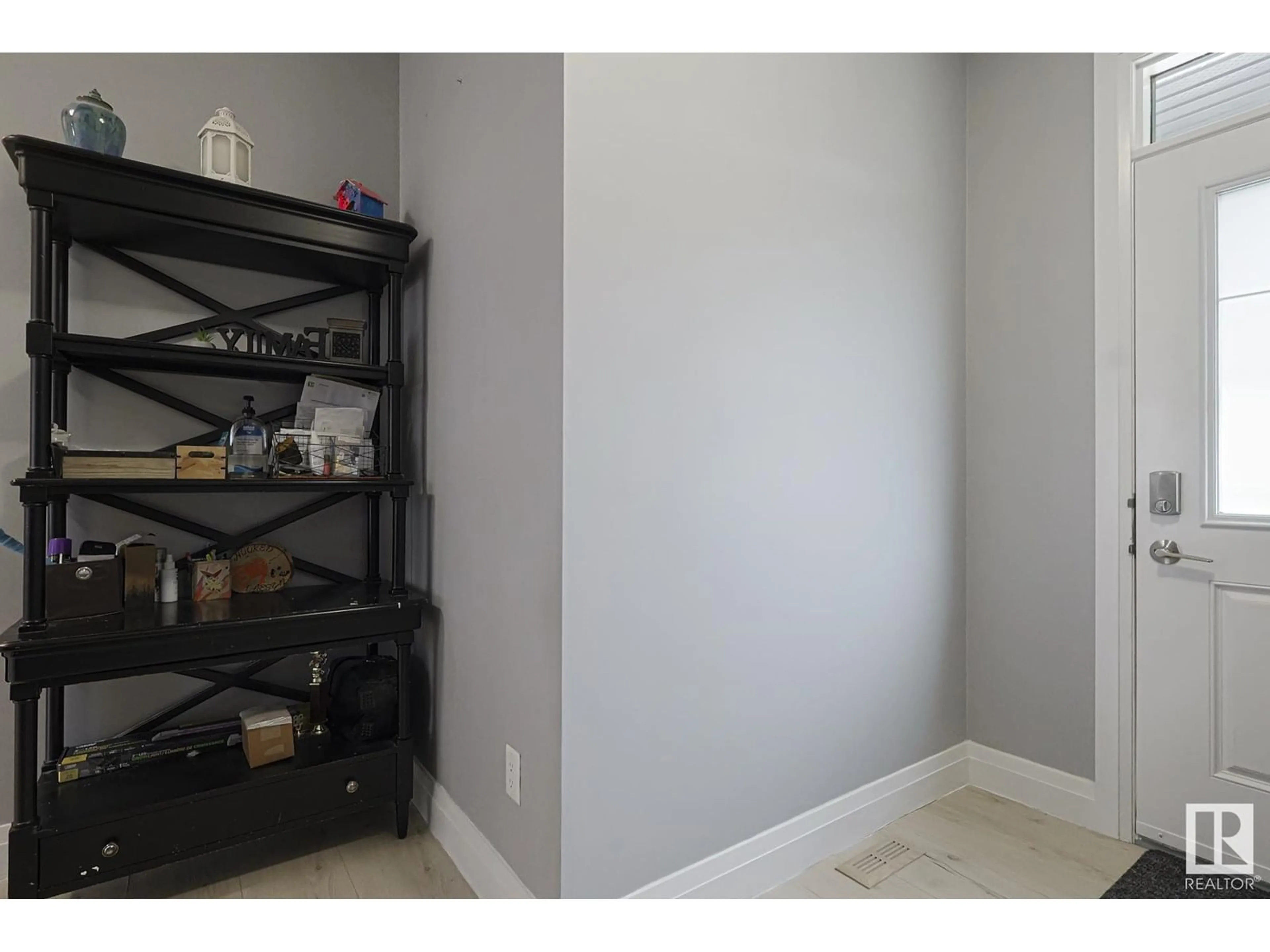 Storage room or clothes room or walk-in closet for 120 SPRINGWOOD WY, Spruce Grove Alberta T7X0S7