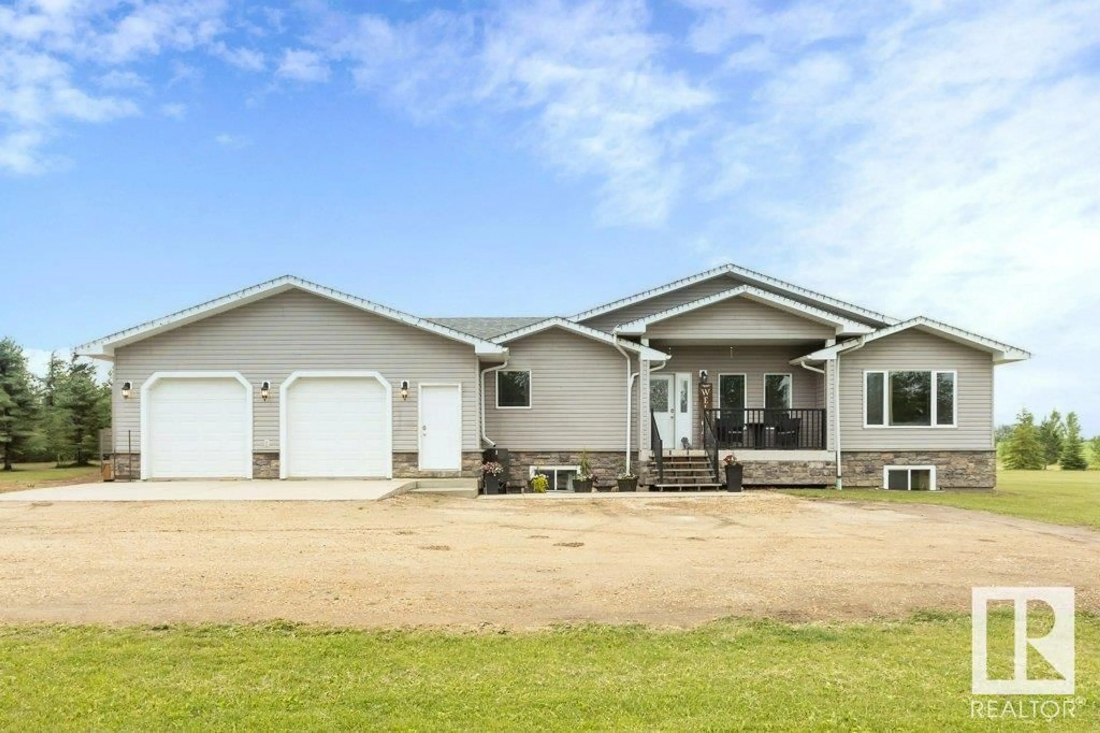 Home with vinyl exterior material, unknown for 1 RR 263, Rural Westlock County Alberta T7P2N9