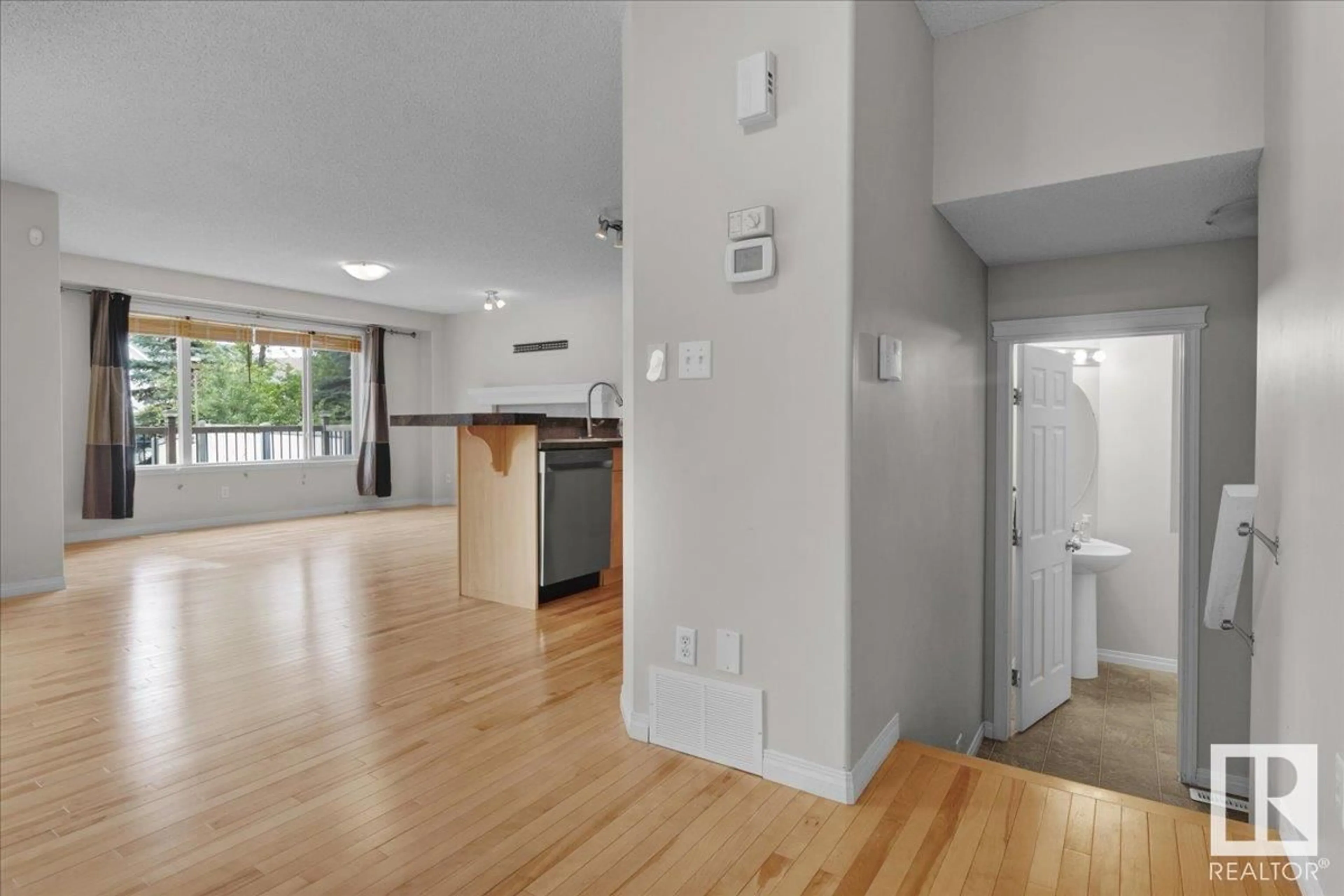 A pic of a room for SW - 1510 78 ST, Edmonton Alberta T6X1M1