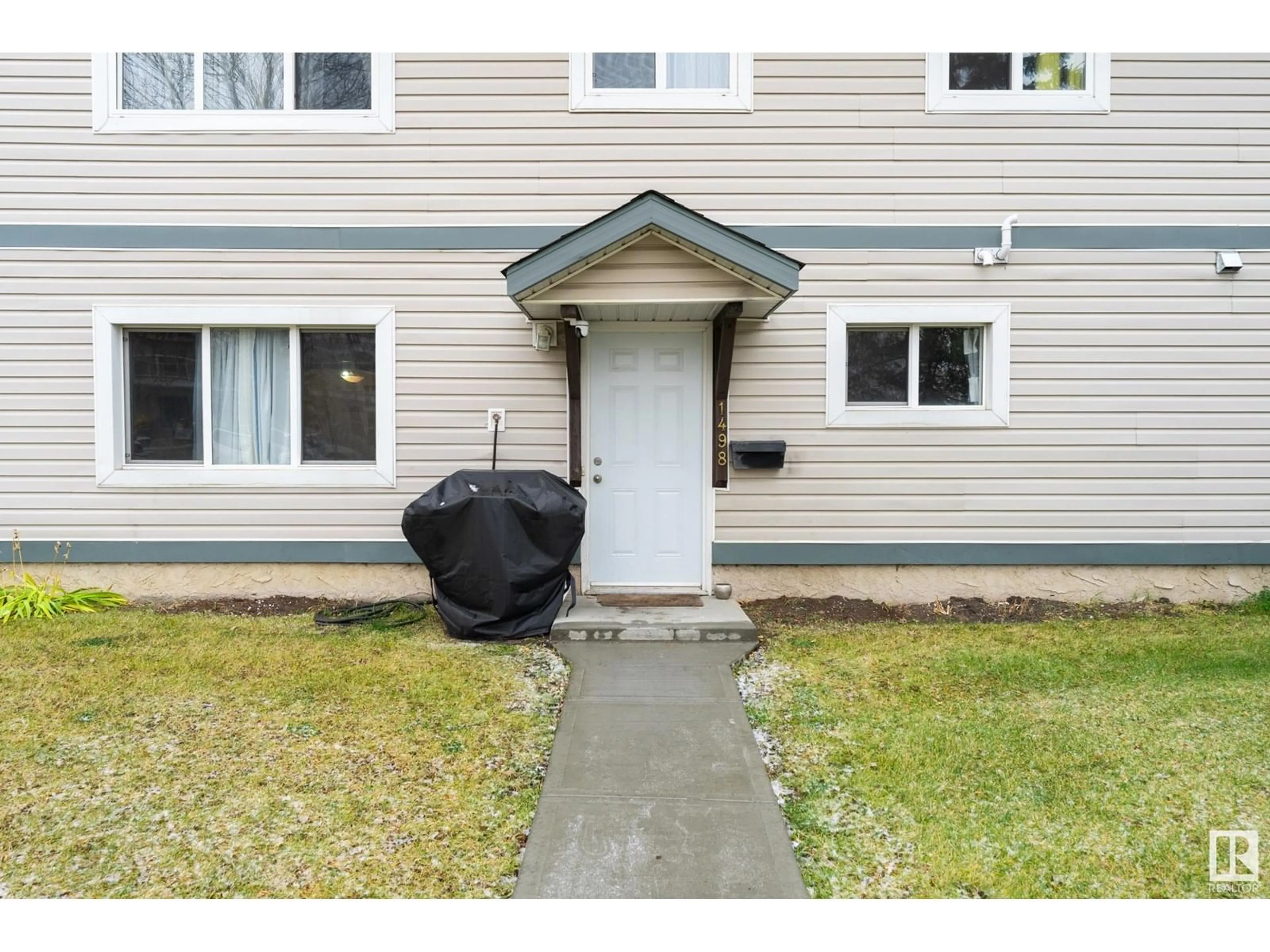 Unknown for 1498 LAKEWOOD ROAD, Edmonton Alberta T6K3M2