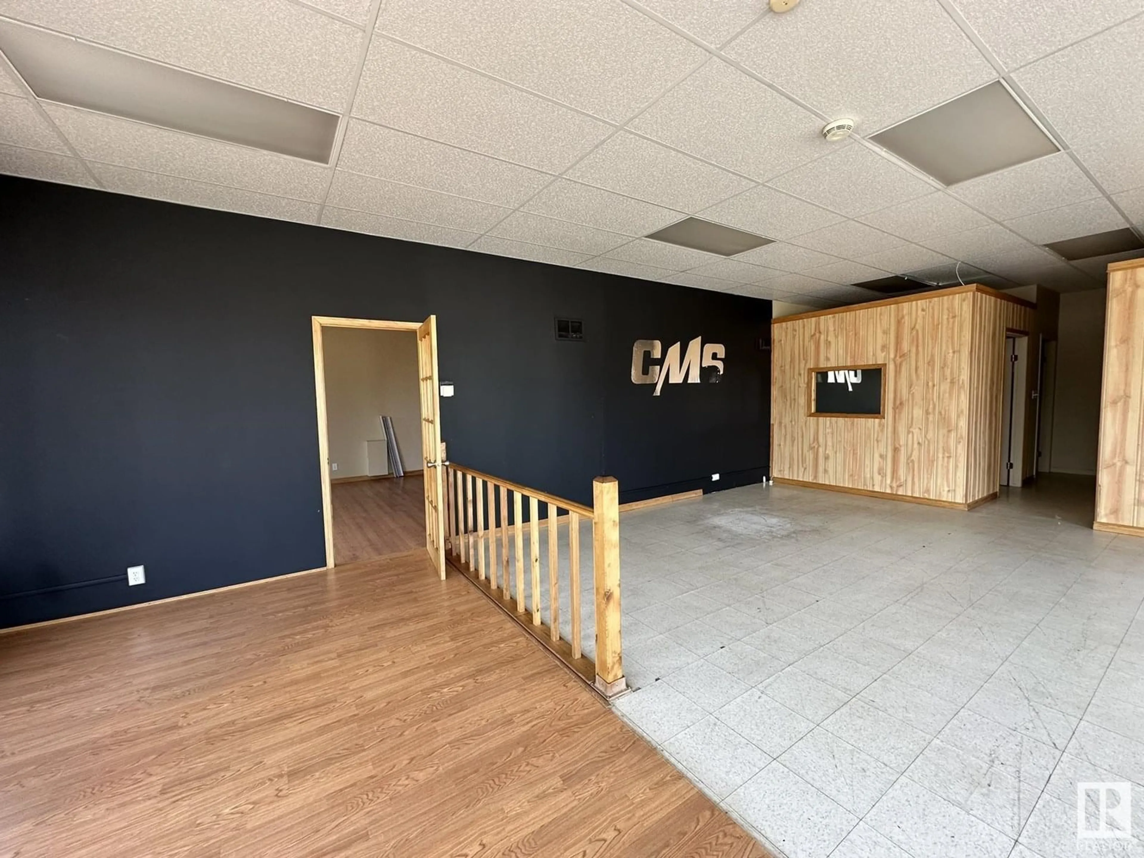 Indoor foyer for 185 WHITE EARTH ST, Smoky Lake Town Alberta T0A3C0