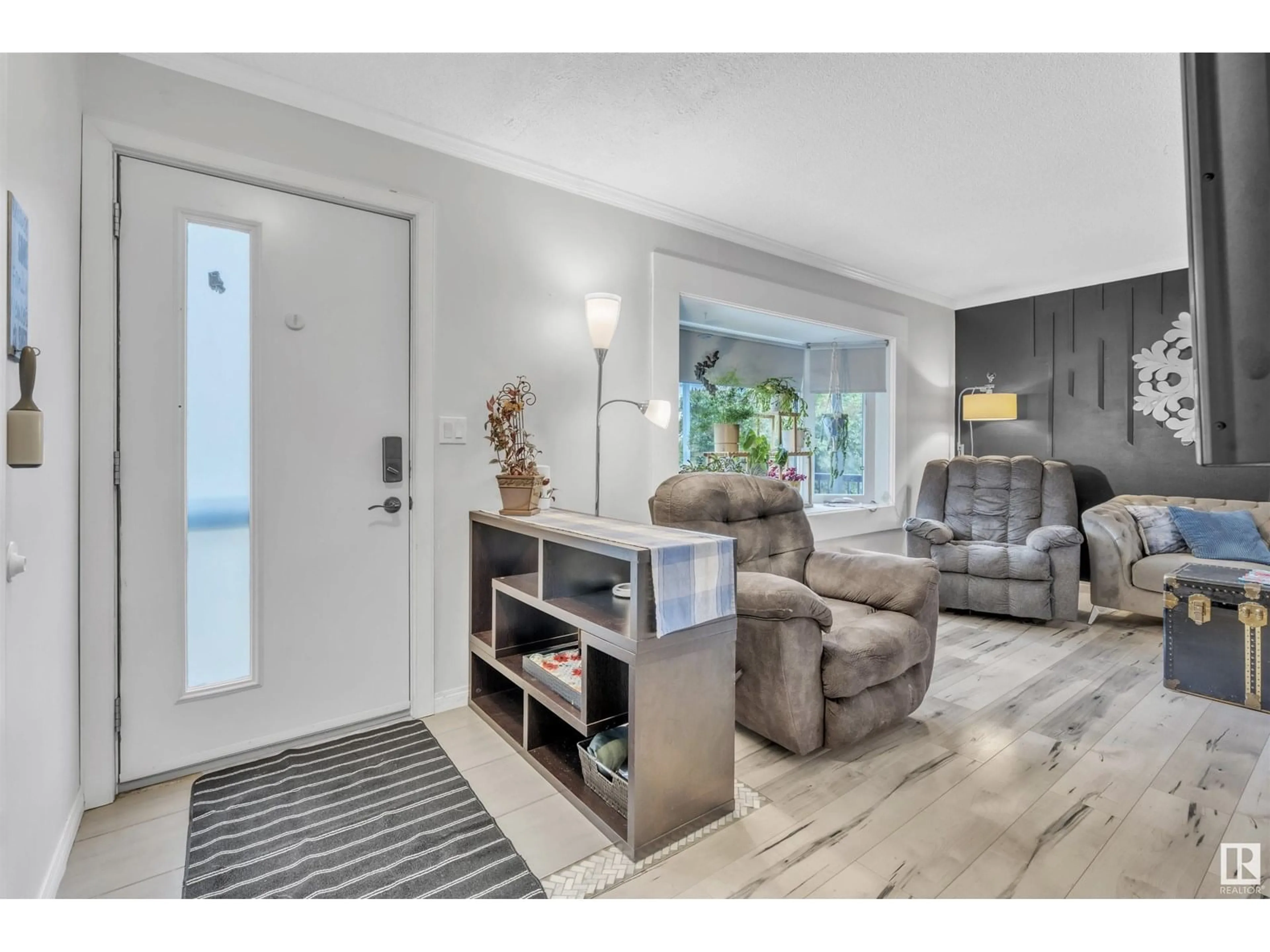Indoor entryway for 5710 52 AV, Cold Lake Alberta T9M2C4