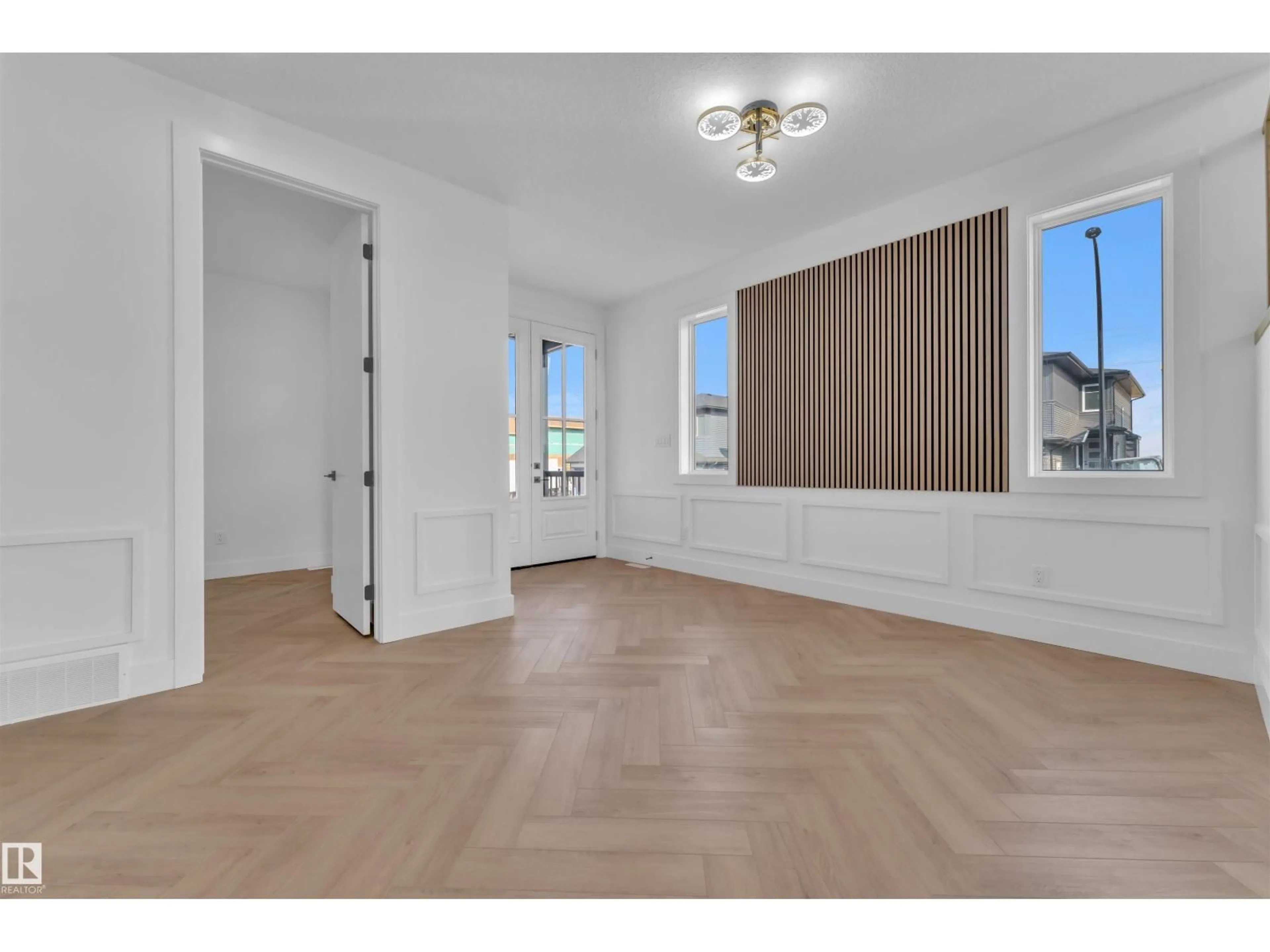 A pic of a room for SW - 103 28 ST, Edmonton Alberta T6X3E4