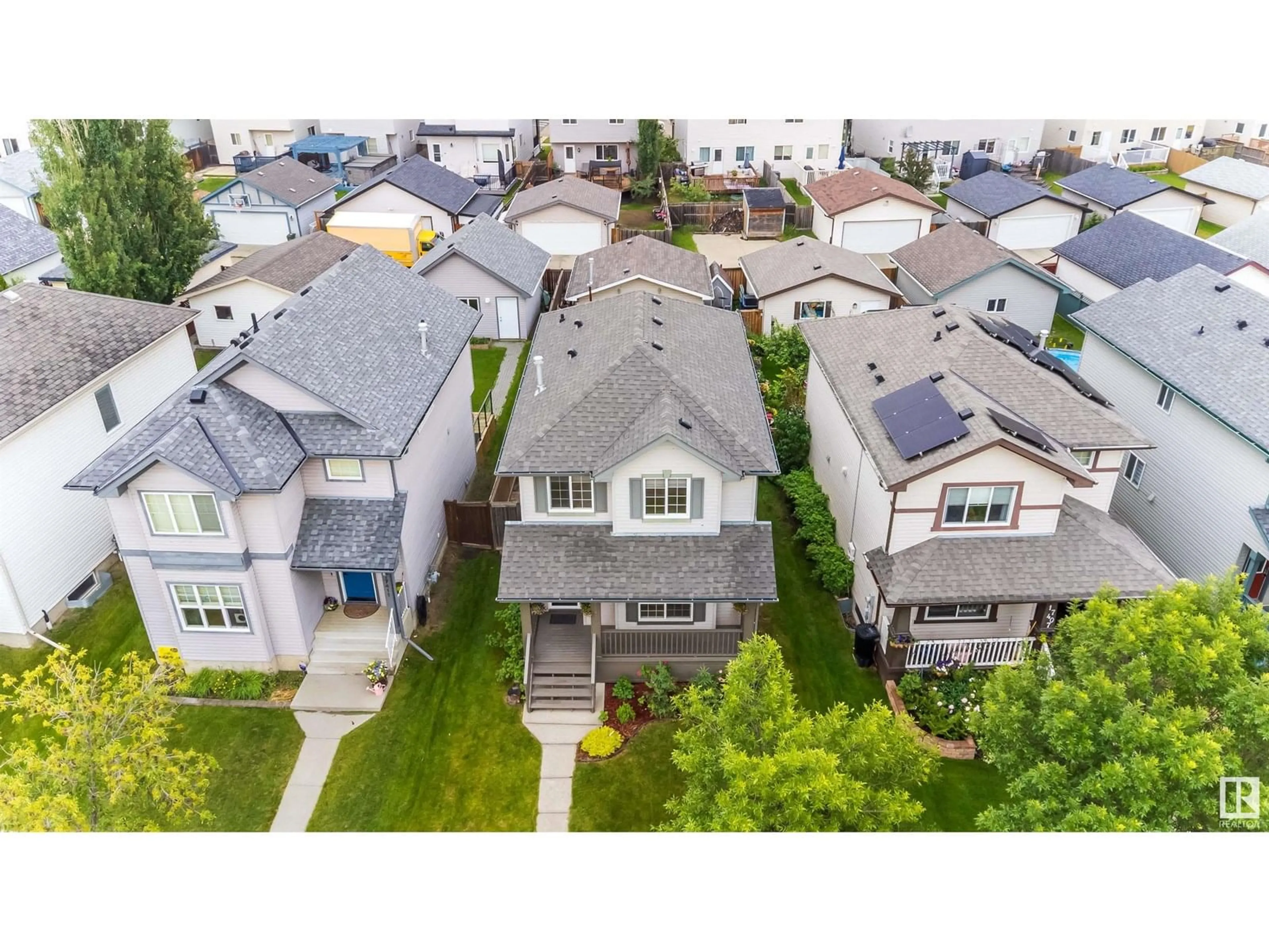 A pic from outside/outdoor area/front of a property/back of a property/a pic from drone, street for 17409 88 ST, Edmonton Alberta T5Z3Z2