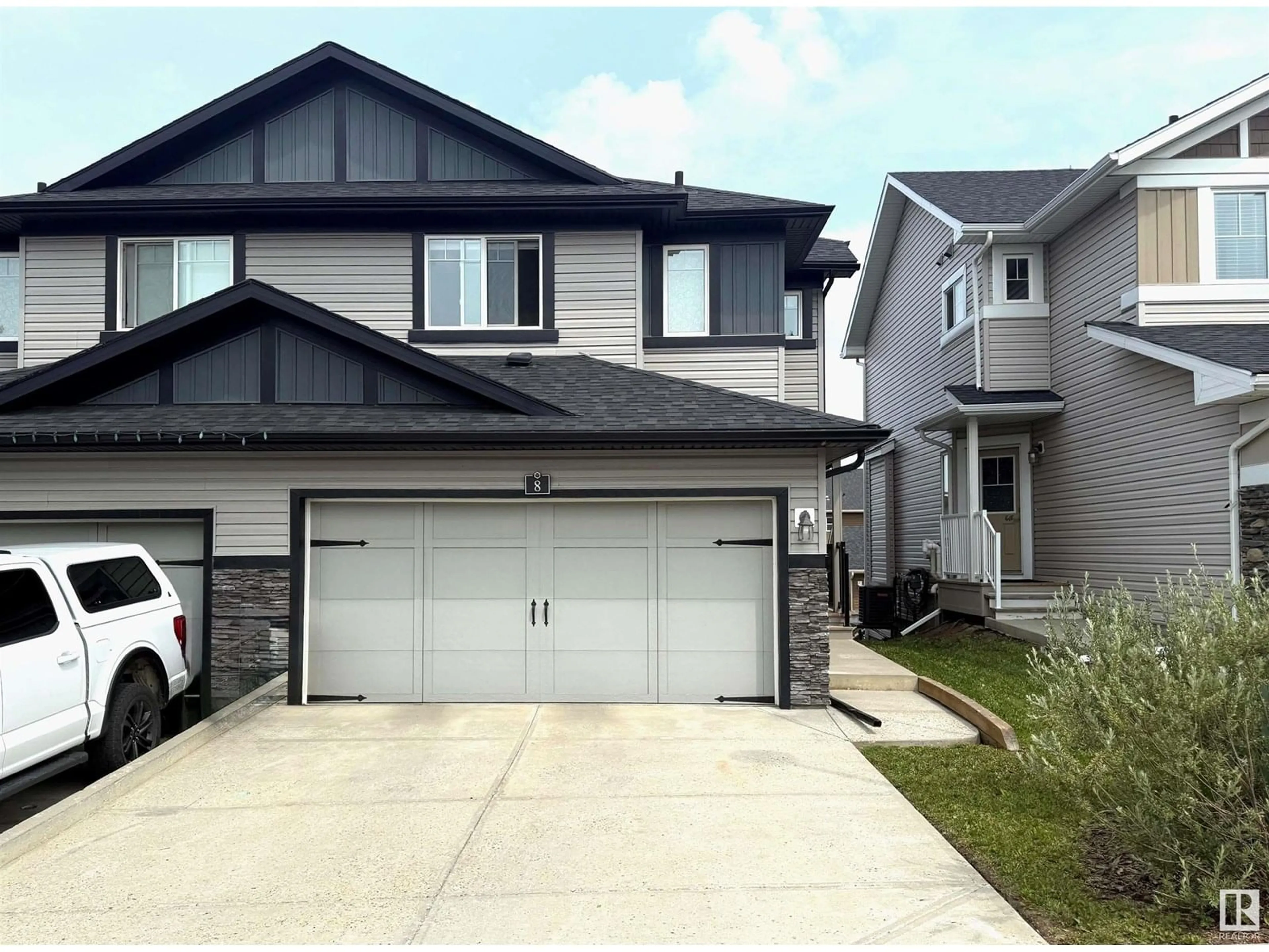 Home with vinyl exterior material, street for 21 - 8 AUGUSTINE CR, Sherwood Park Alberta T8H0X4