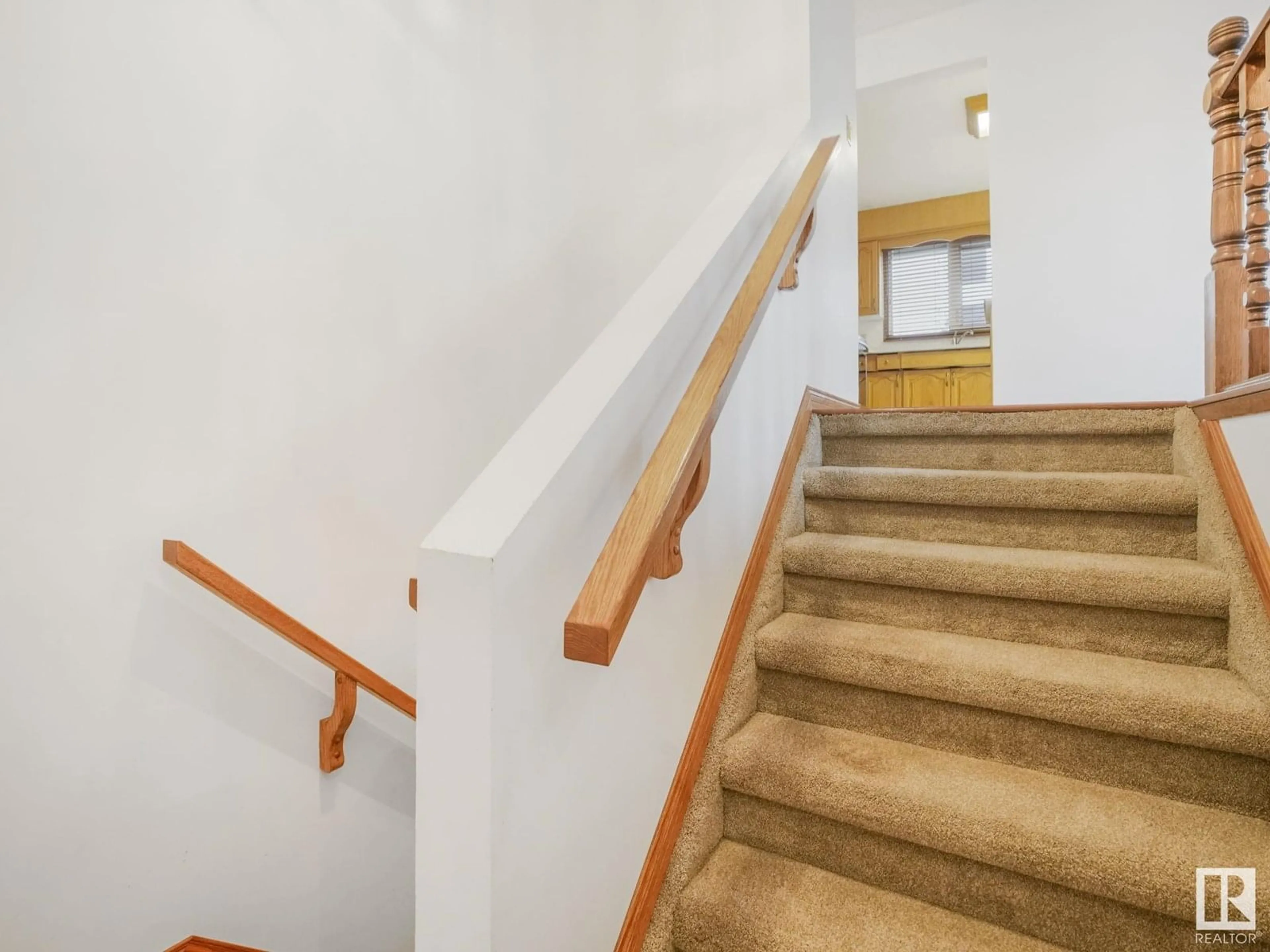 Stairs for NW - 16512 109 ST, Edmonton Alberta T5X1W9
