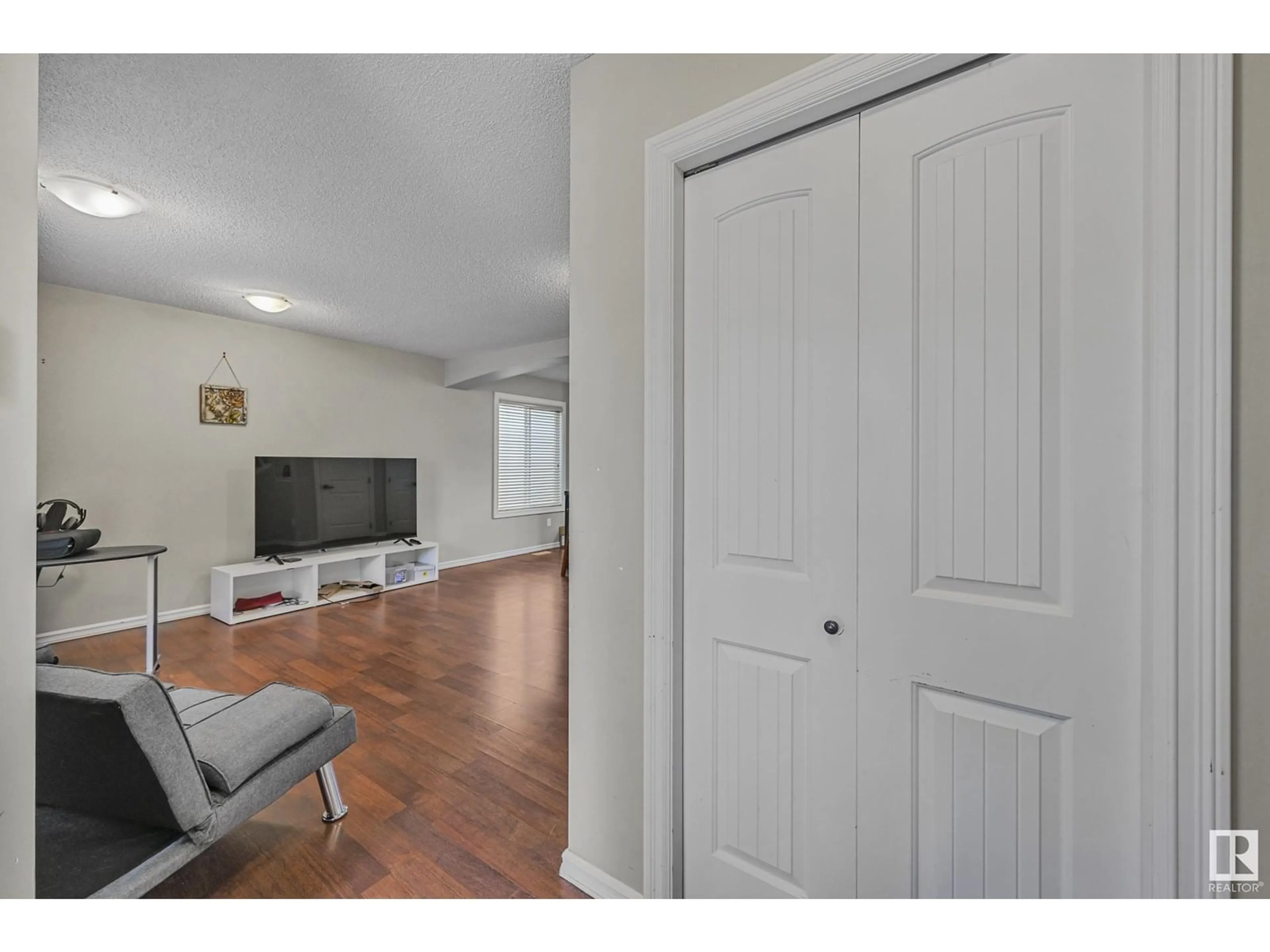 Unknown for 16411 57 ST, Edmonton Alberta T5Y0A2