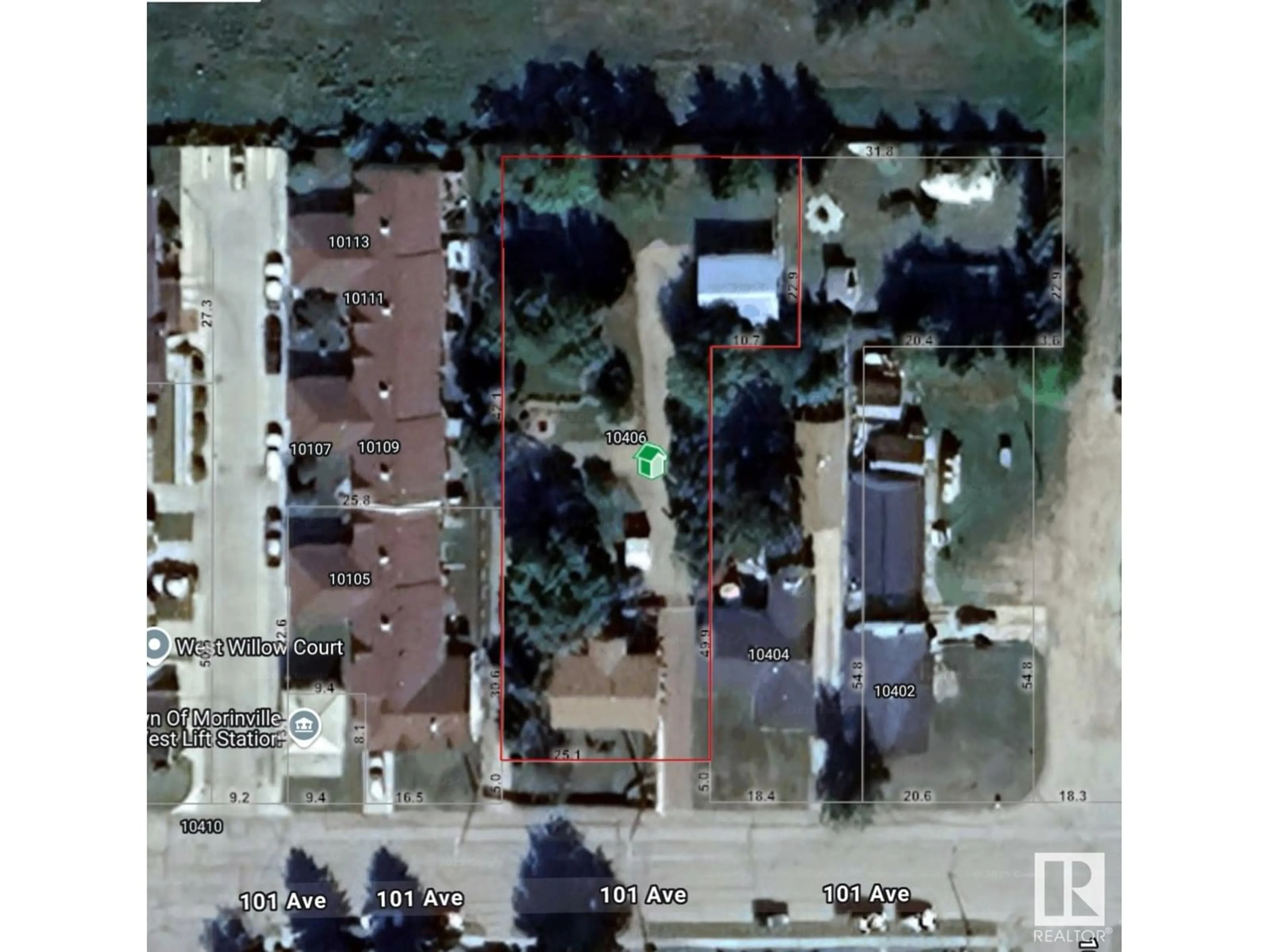 A pic from outside/outdoor area/front of a property/back of a property/a pic from drone, street for 10406 101 AV, Morinville Alberta T8R1E5