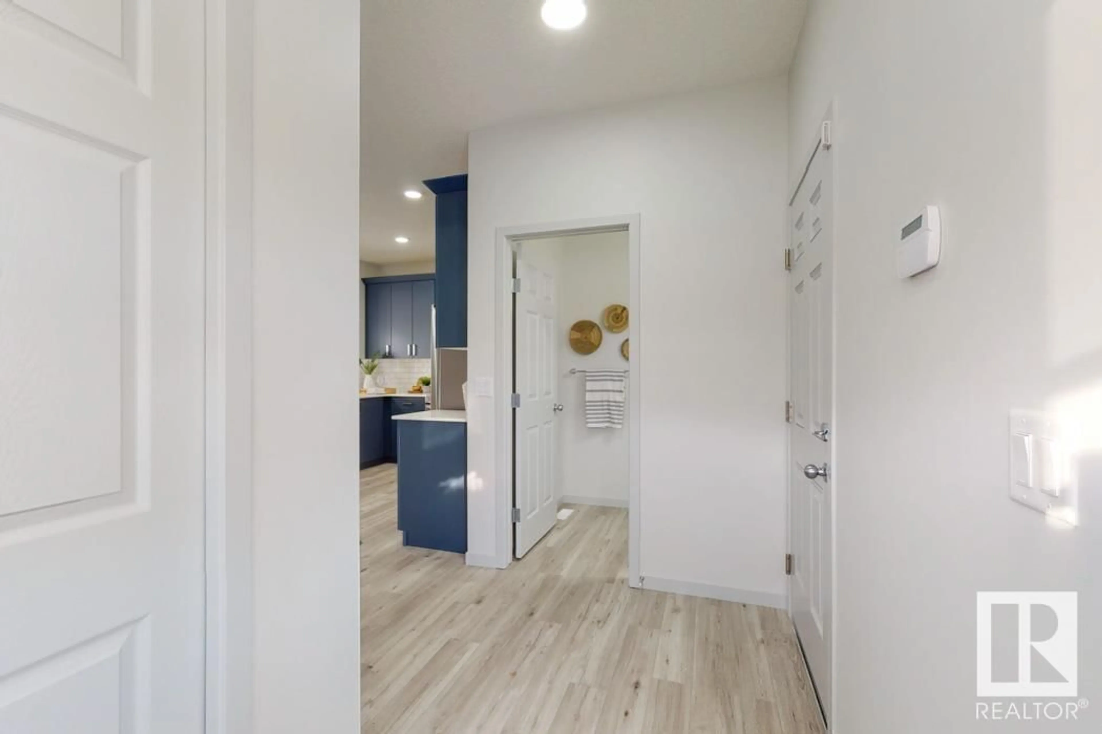 Indoor entryway for 8603 181 AV, Edmonton Alberta T5Z0X1