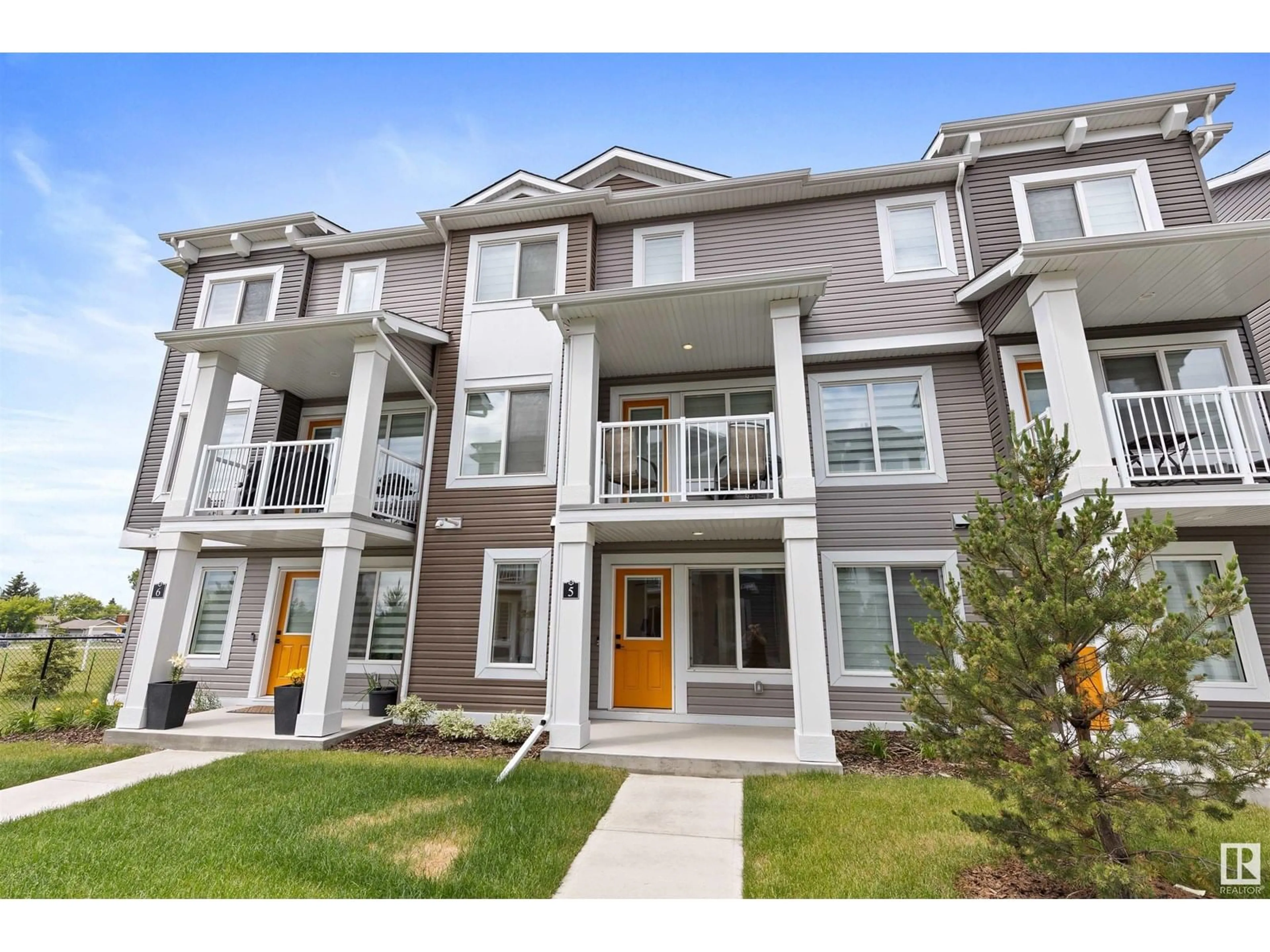 Unknown for #5 - 4137 76 ST, Edmonton Alberta T6K6K8