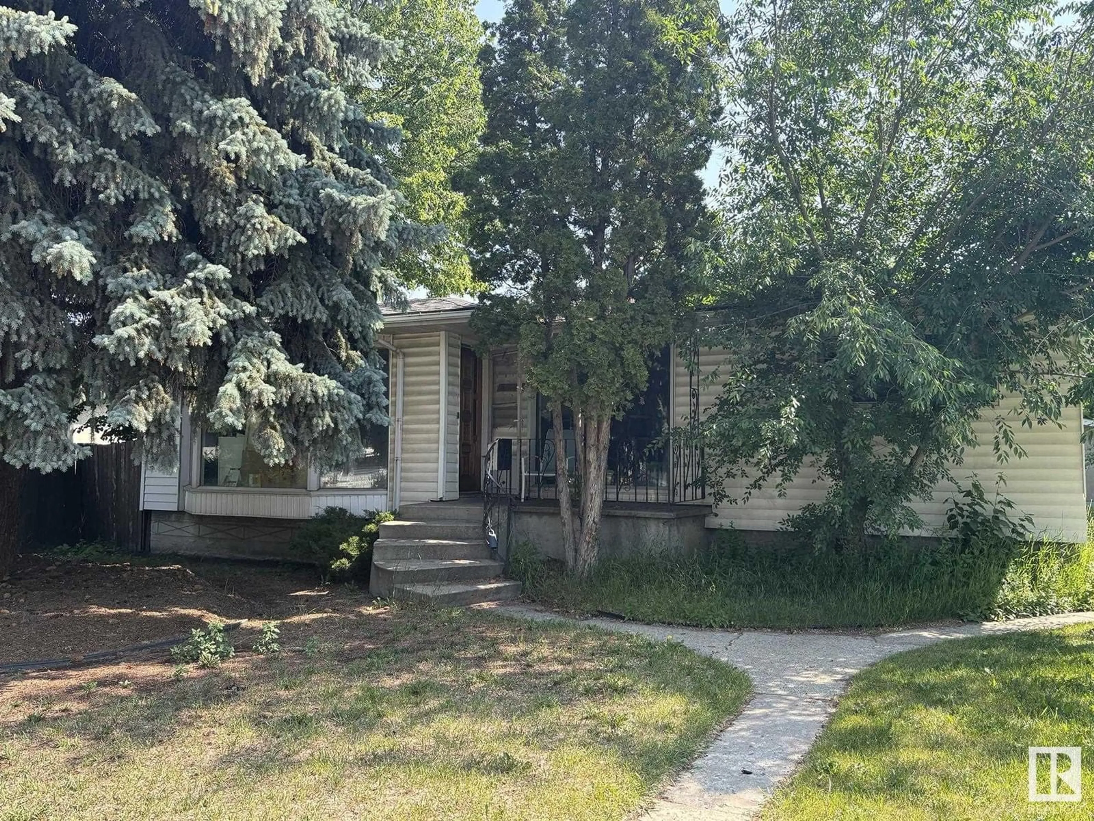 Unknown for NW - 12423 91 ST, Edmonton Alberta T5B4C7