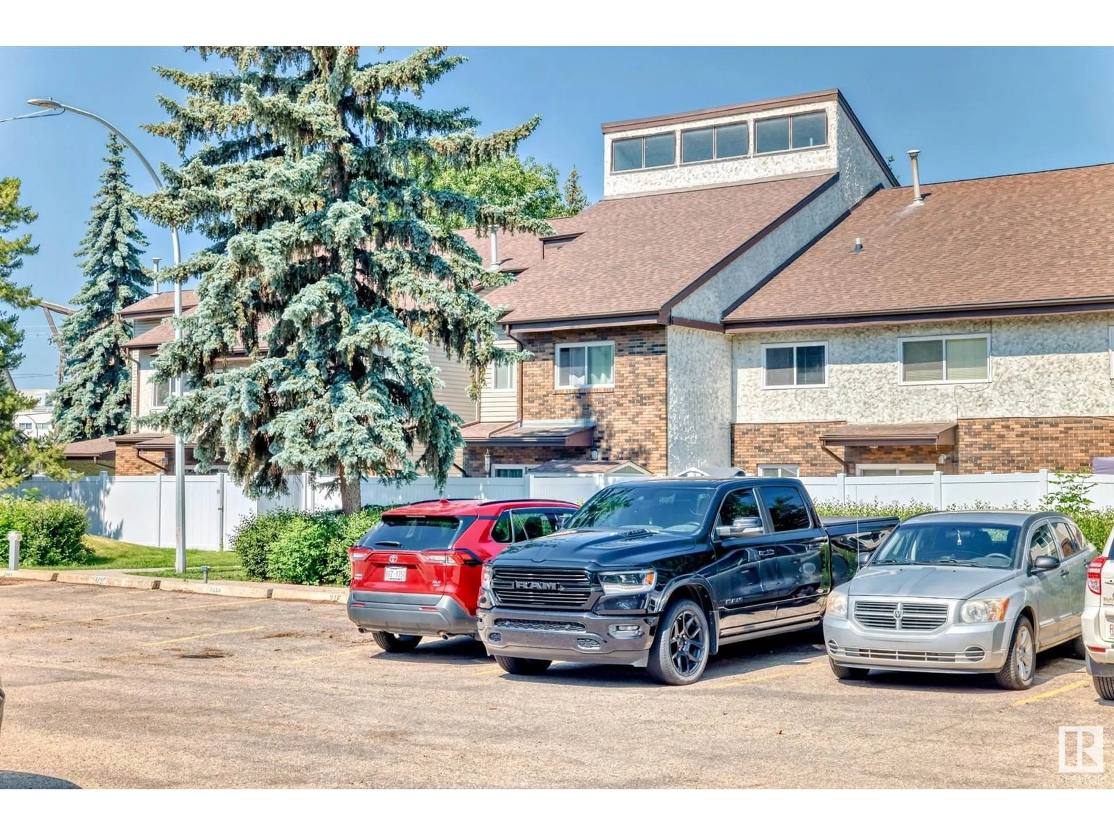 Unknown for 21f MEADOWLARK VILLAGE NW, Edmonton Alberta T5R5X3