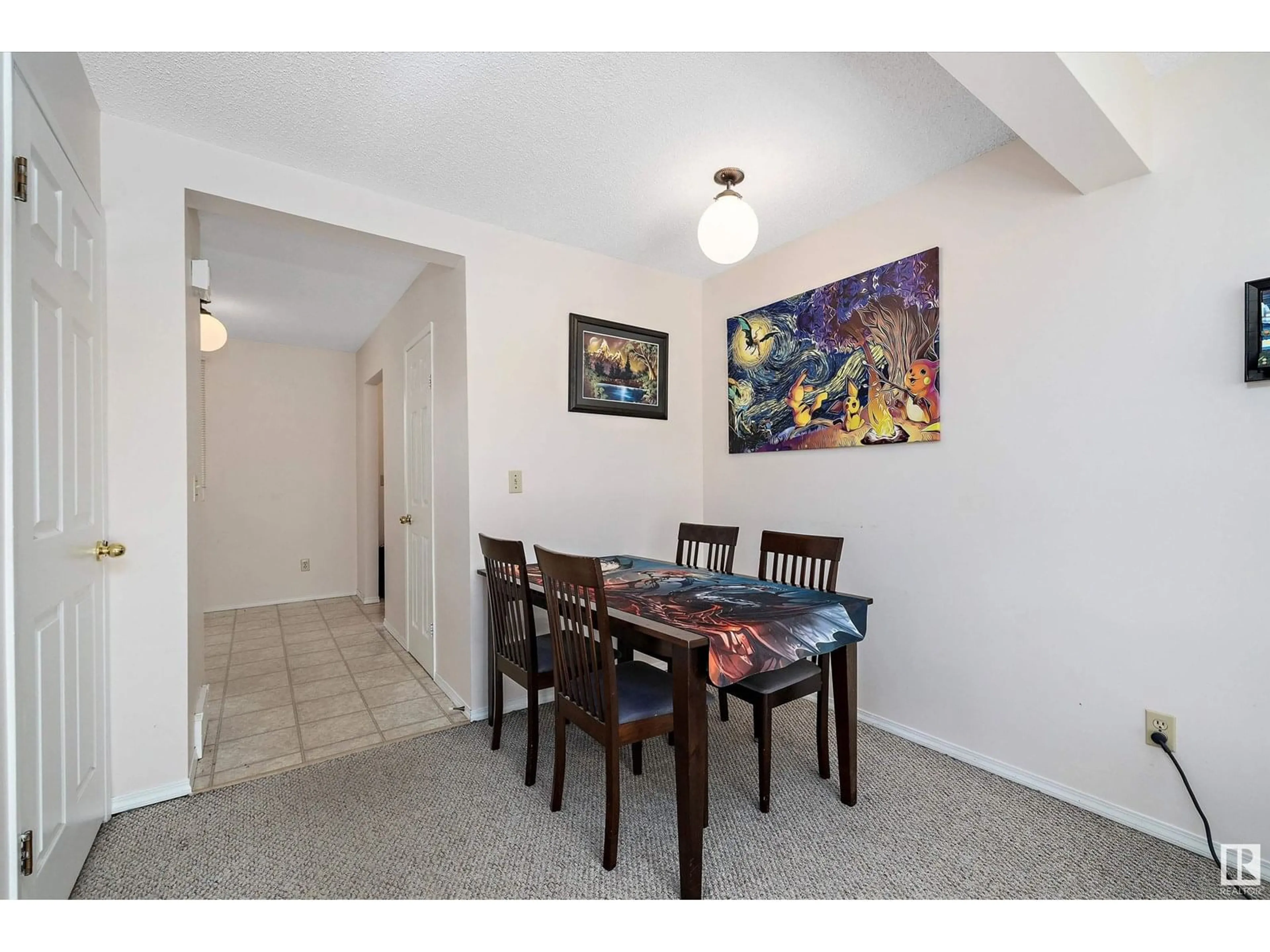 Dining room, unknown for 20 8930 99 AV, Fort Saskatchewan Alberta T8L3L1