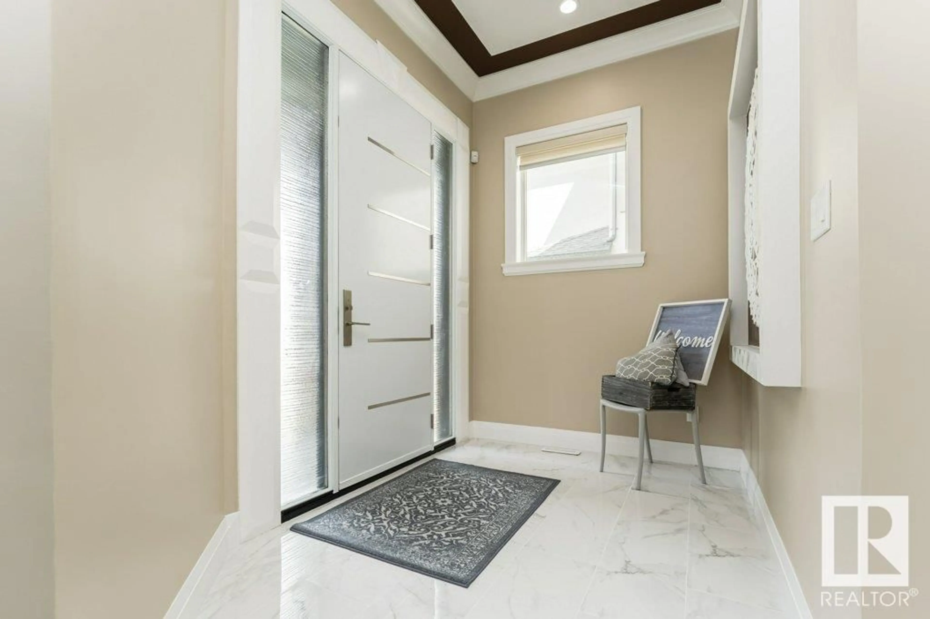 Indoor entryway for 309 CAMPBELL DR, Sherwood Park Alberta T8H0R8