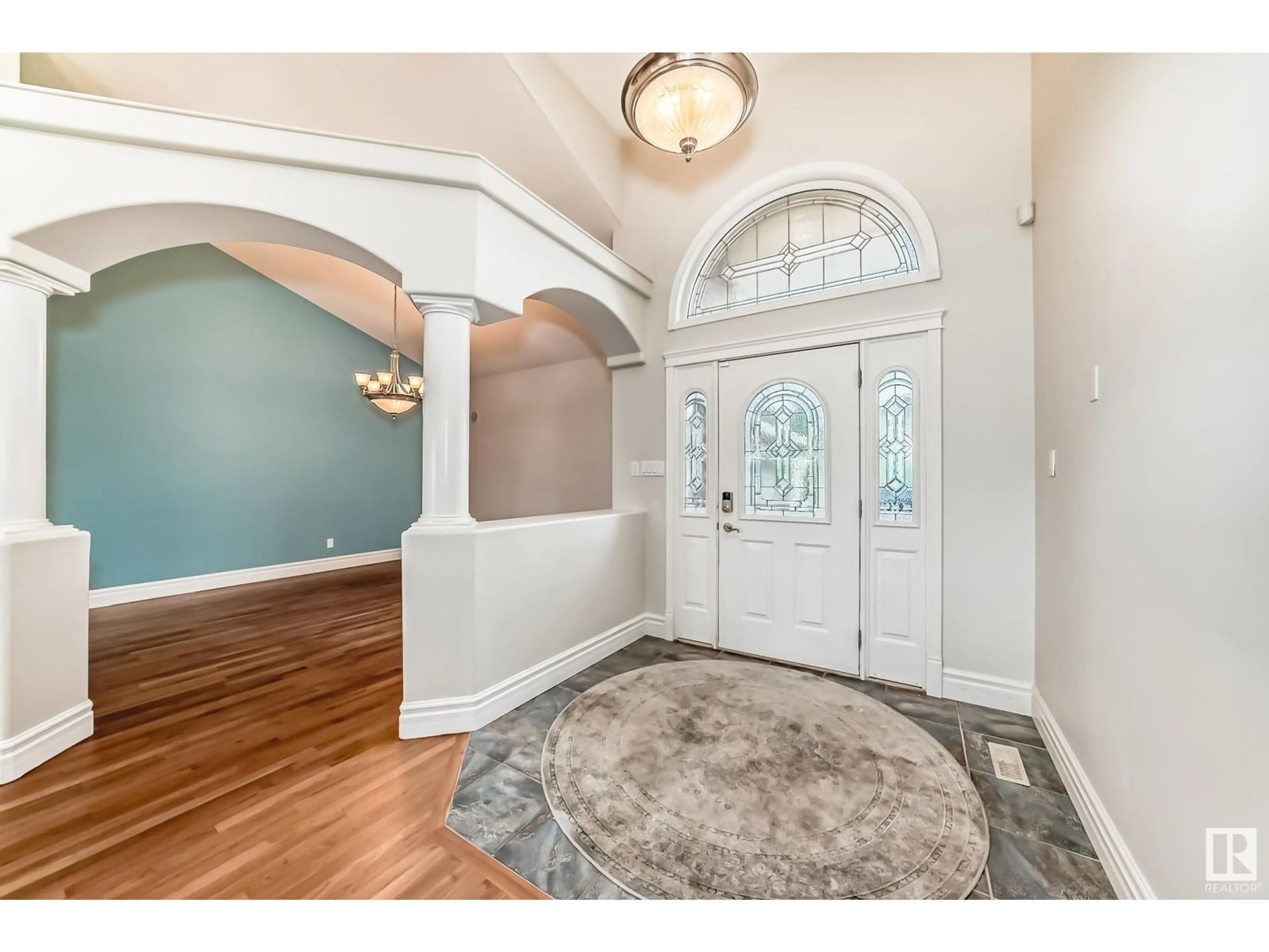 Indoor entryway for #435 - 52304 RGE ROAD 233, Rural Strathcona County Alberta T8B1C9