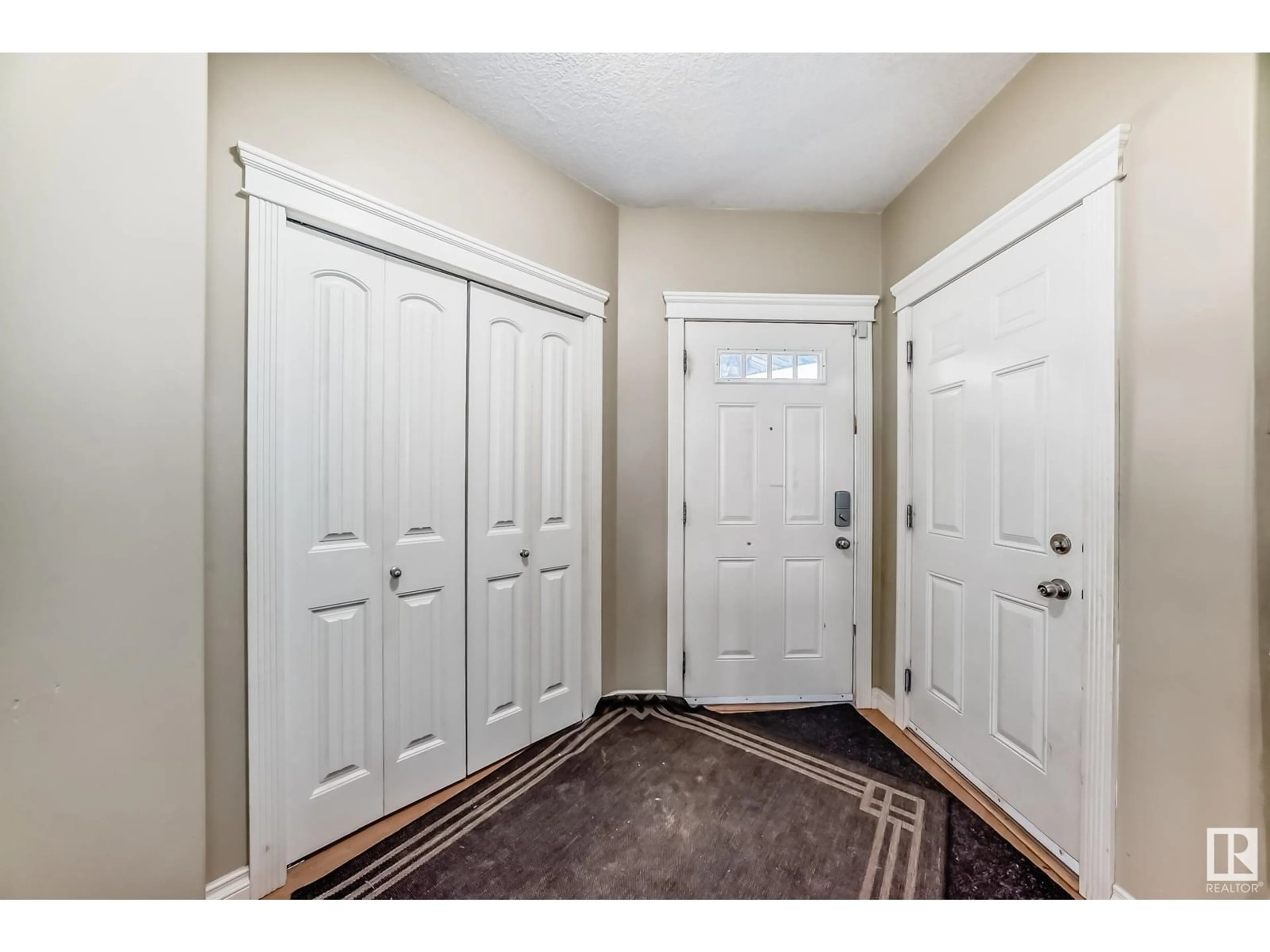 Unknown for 5983 164 AV, Edmonton Alberta T5Y0G4
