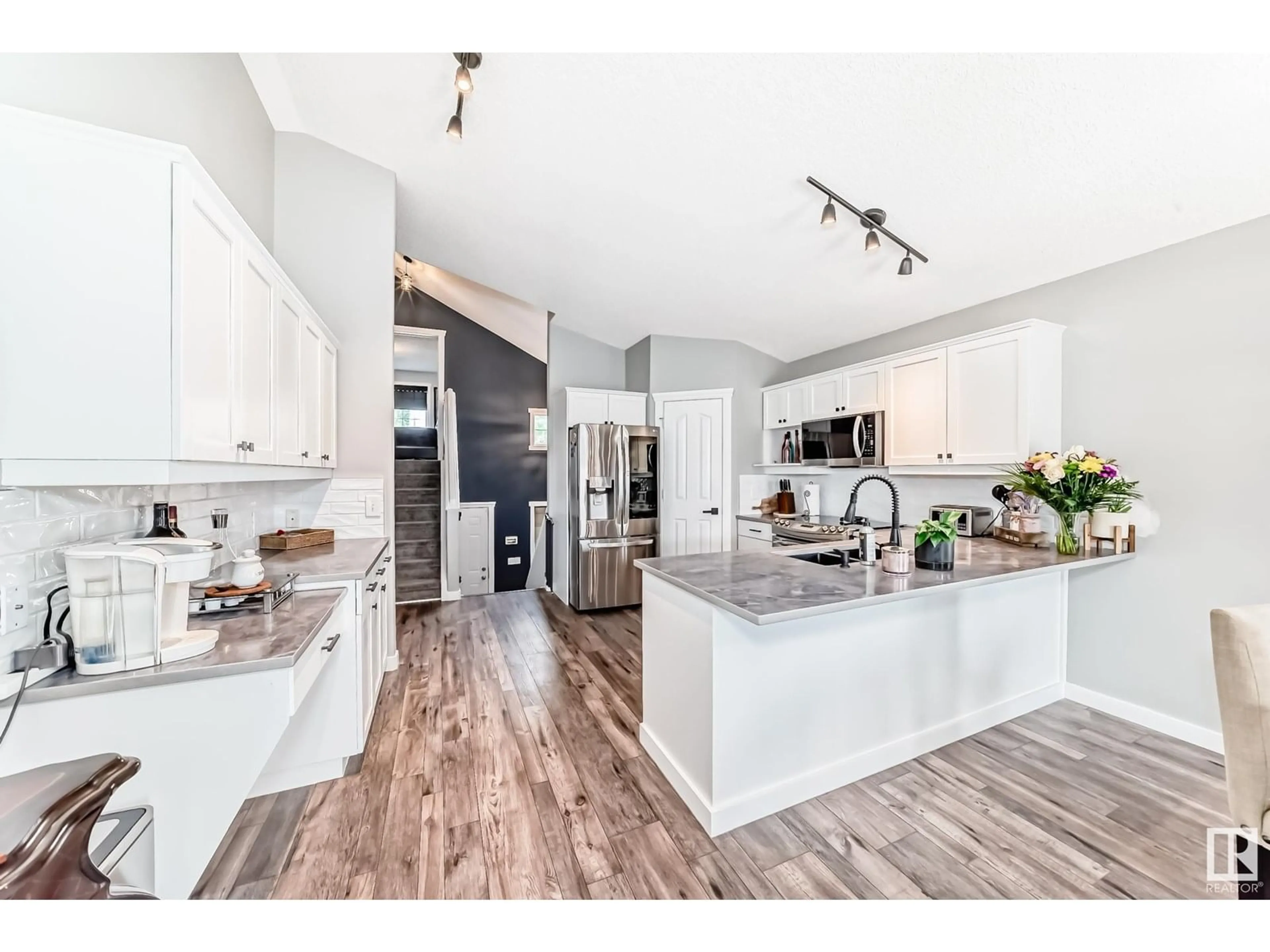 Open concept kitchen, unknown for 5 LAMPLIGHT CV, Spruce Grove Alberta T7X4R2
