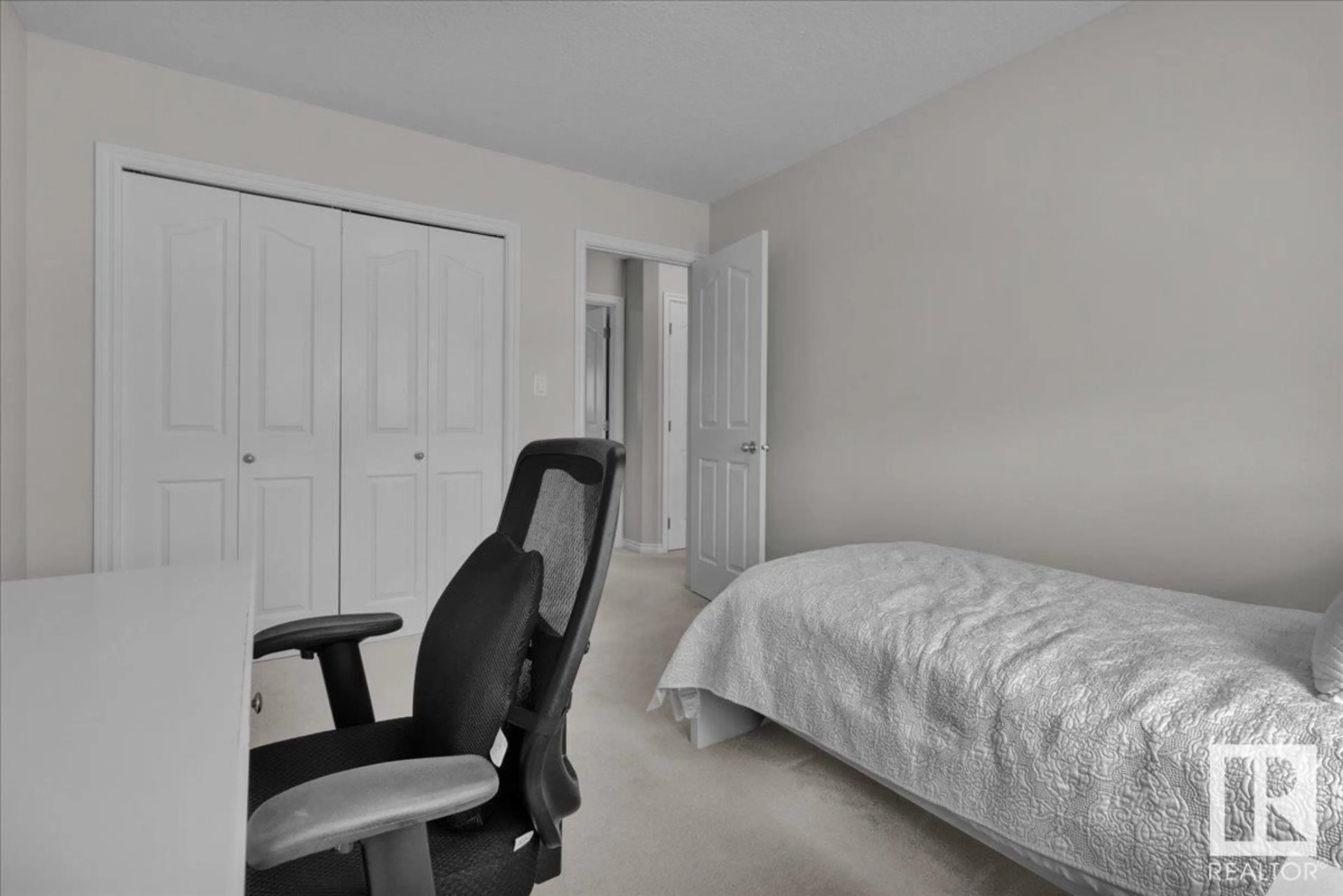 A pic of a room for 3232 TREDGER CL, Edmonton Alberta T6R3T6