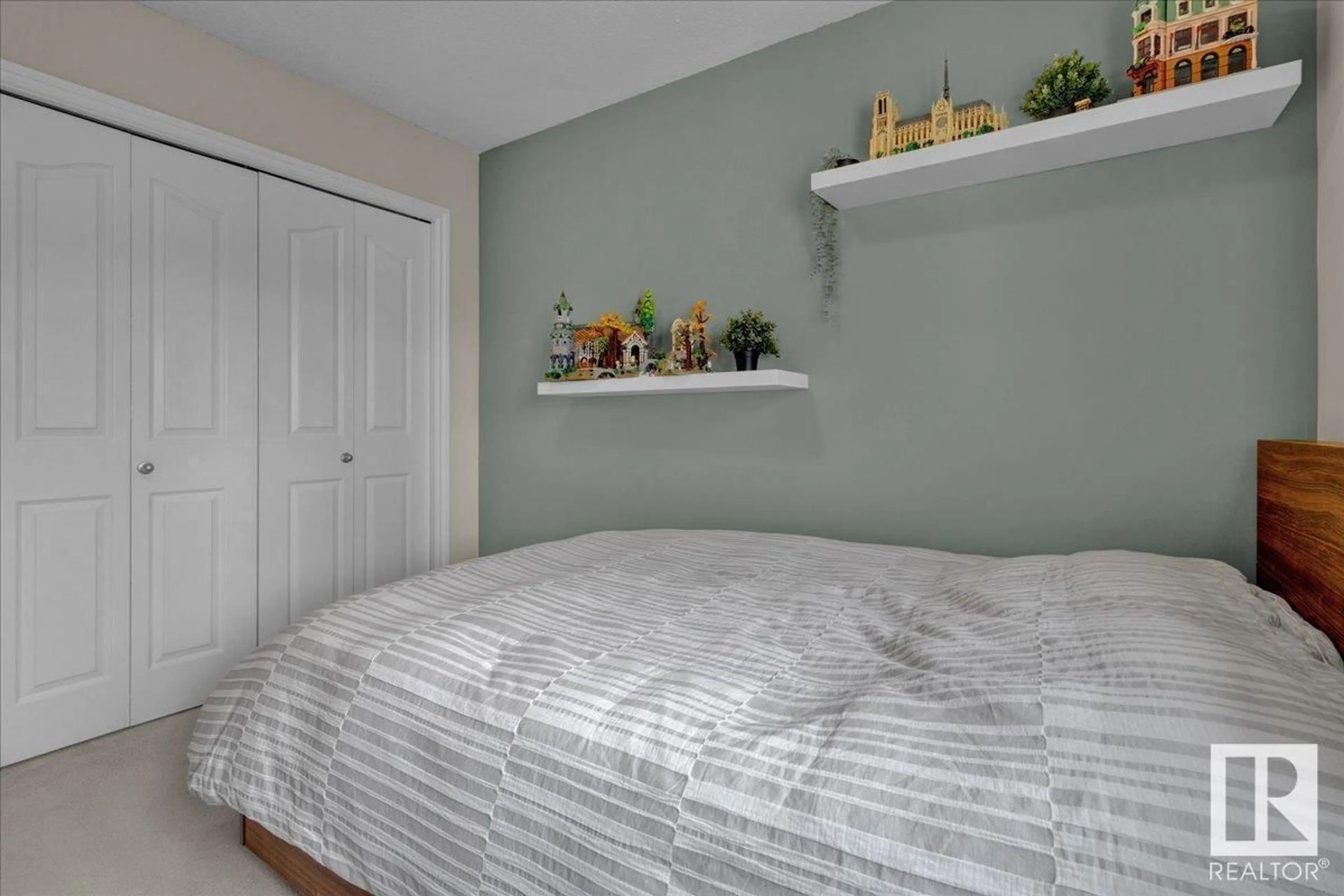 Bedroom with bed, unknown for 3232 TREDGER CL, Edmonton Alberta T6R3T6