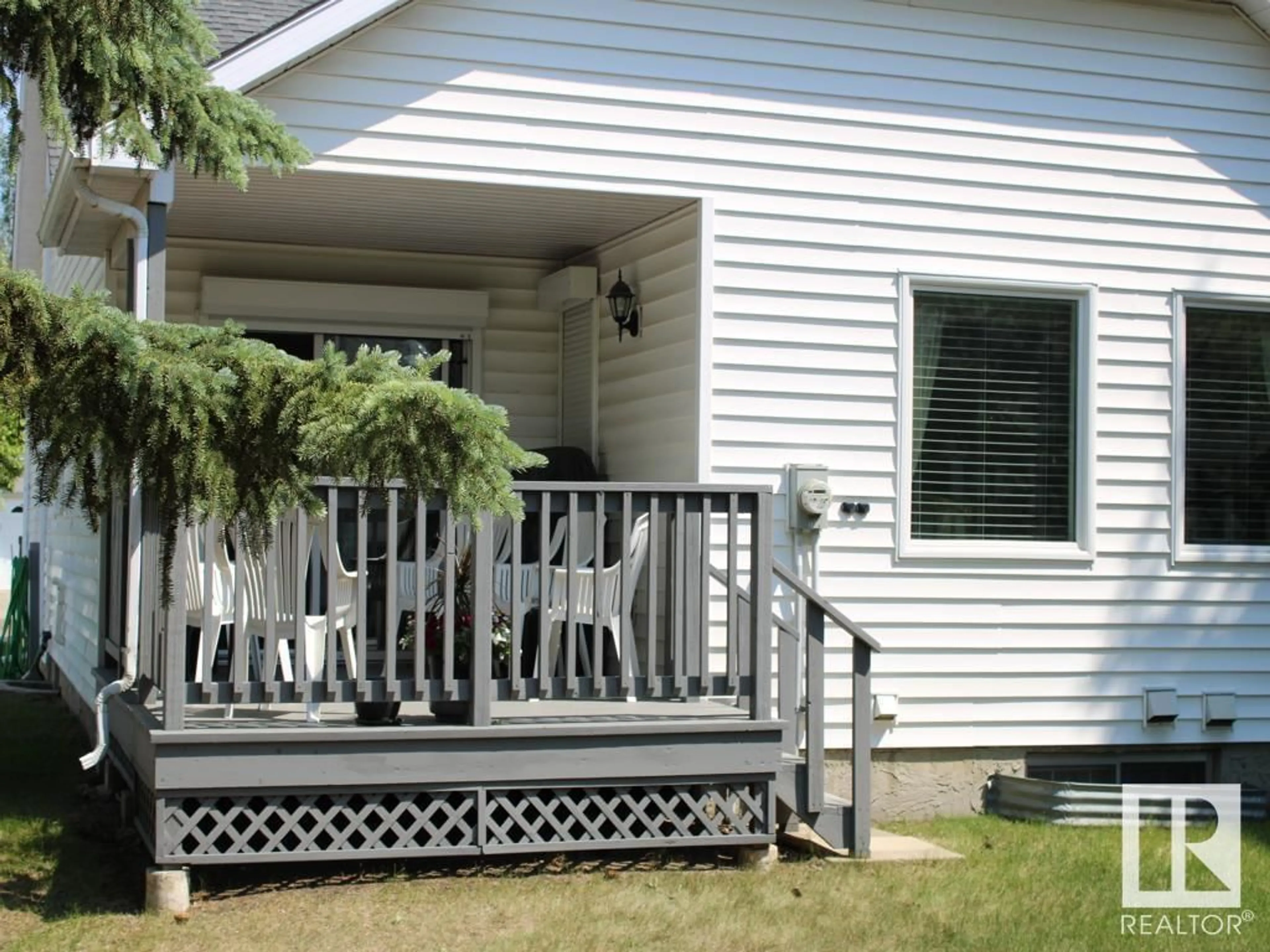 Unknown for 3218 38 AV, Edmonton Alberta T6T1J3