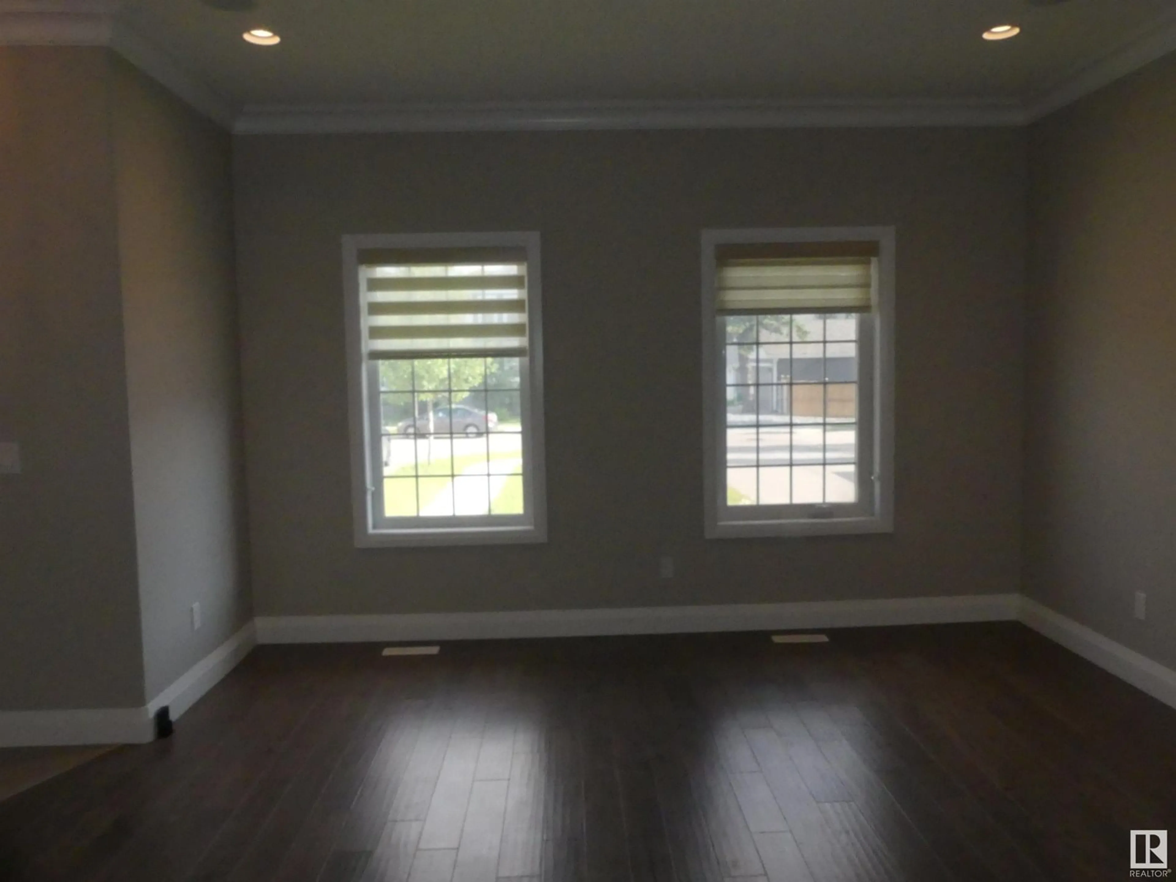 A pic of a room for 628 ORTONA WY, Edmonton Alberta T5E6S9