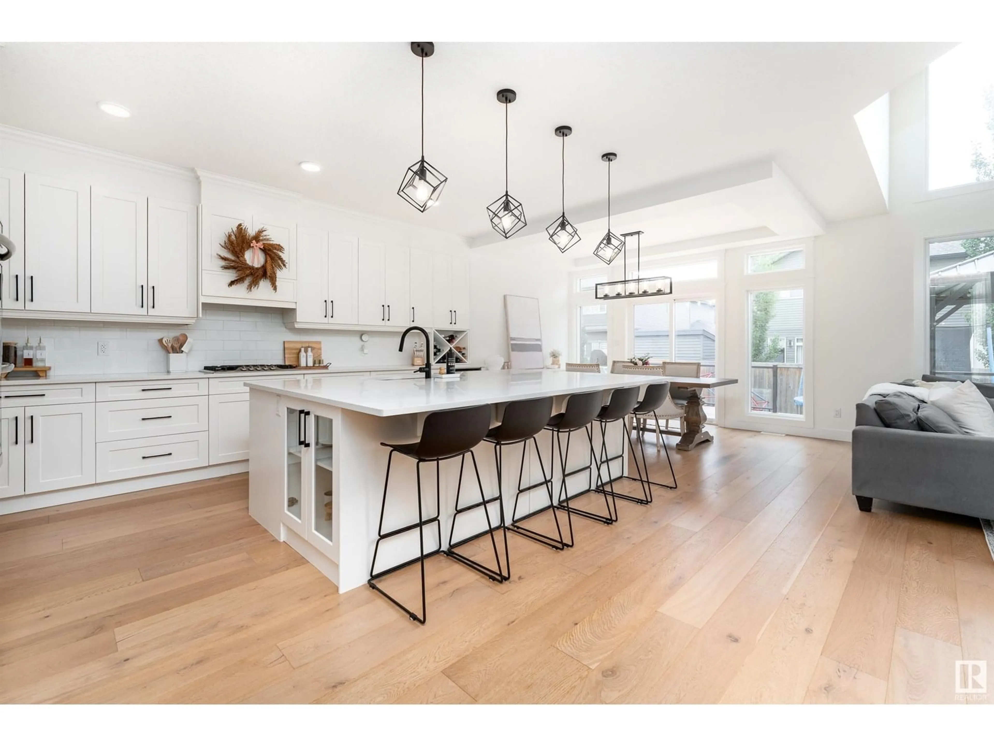 Open concept kitchen, unknown for 190 CRANBERRY BN, Fort Saskatchewan Alberta T8L0R5