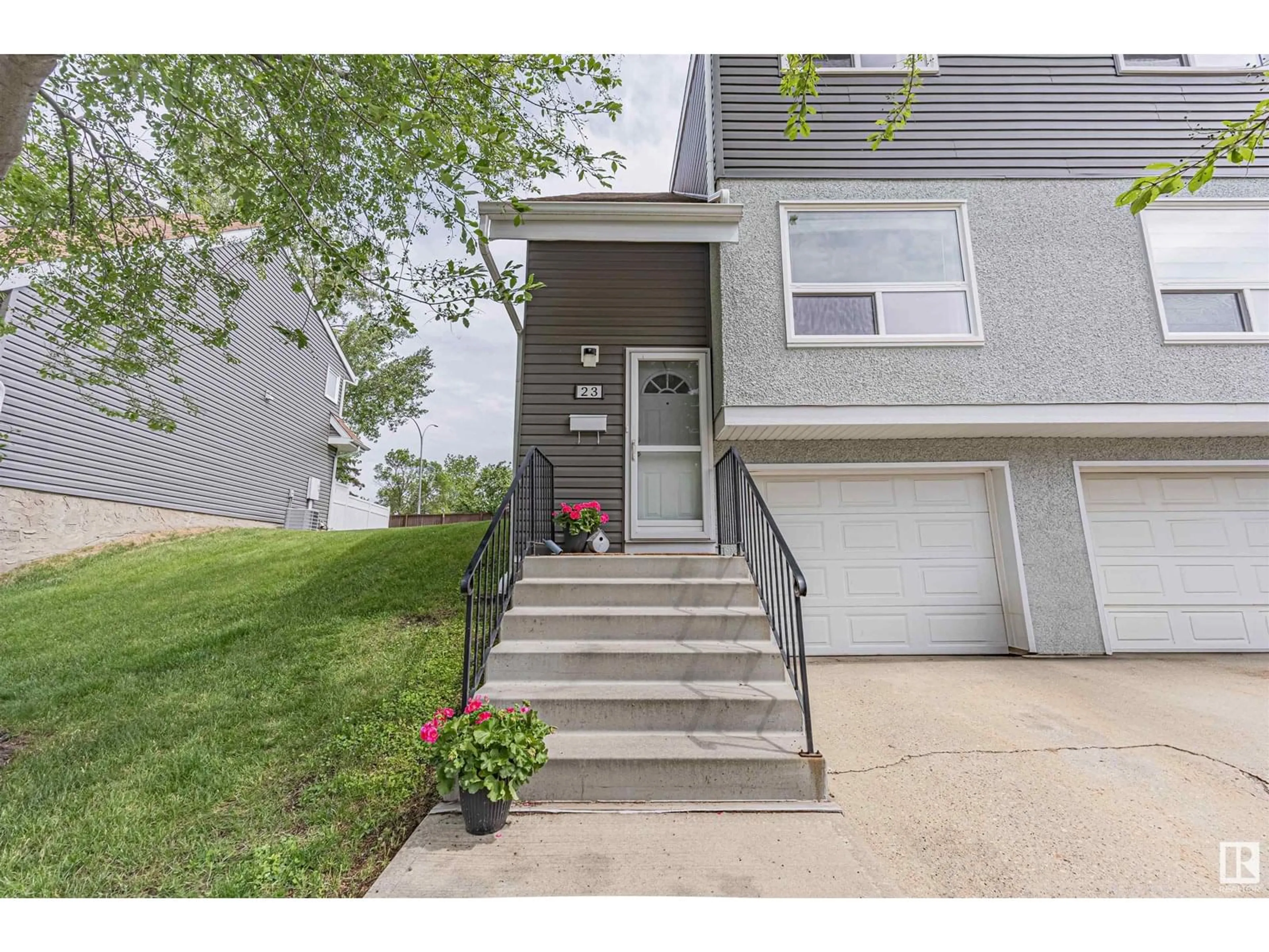 Unknown for 23 GRANDIN WOODS ESTATES, St. Albert Alberta T8N2Y4