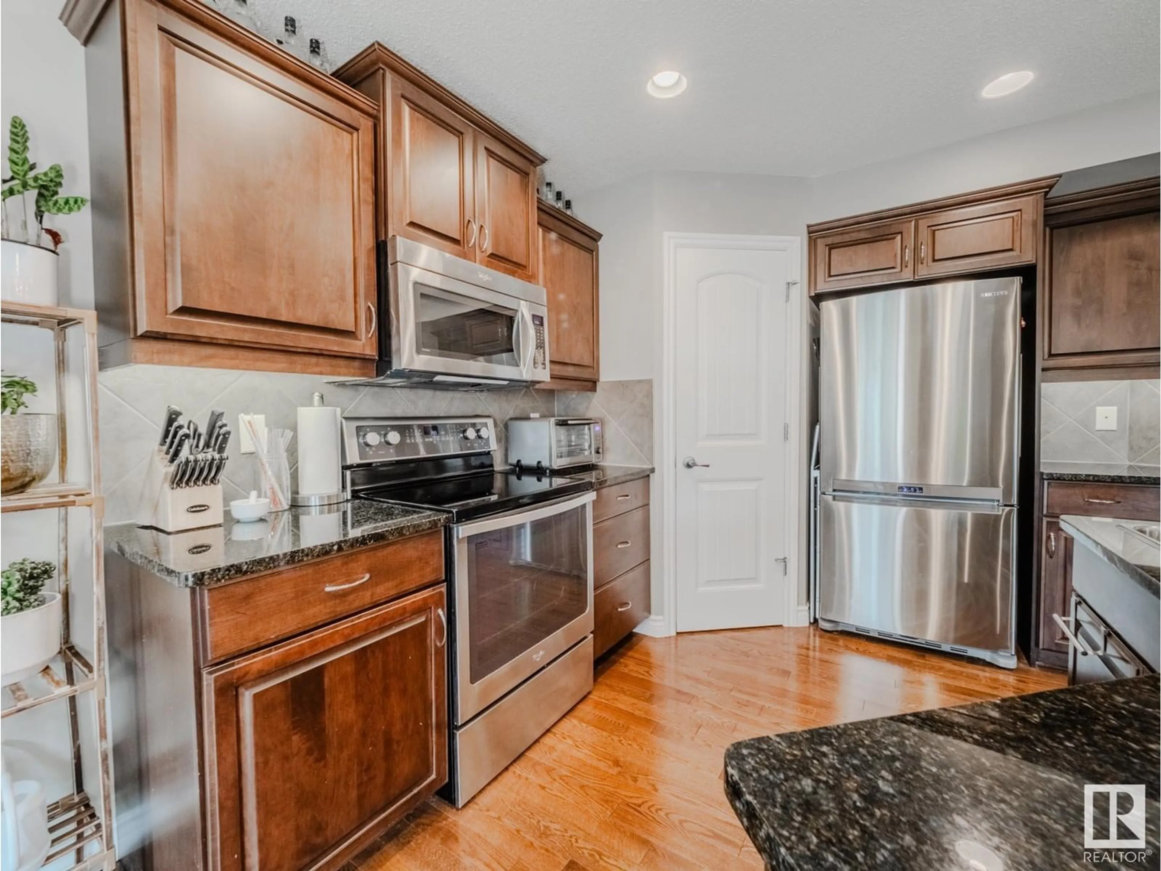 Open concept kitchen, unknown for SW - 1626 63A ST, Edmonton Alberta T6X0R8