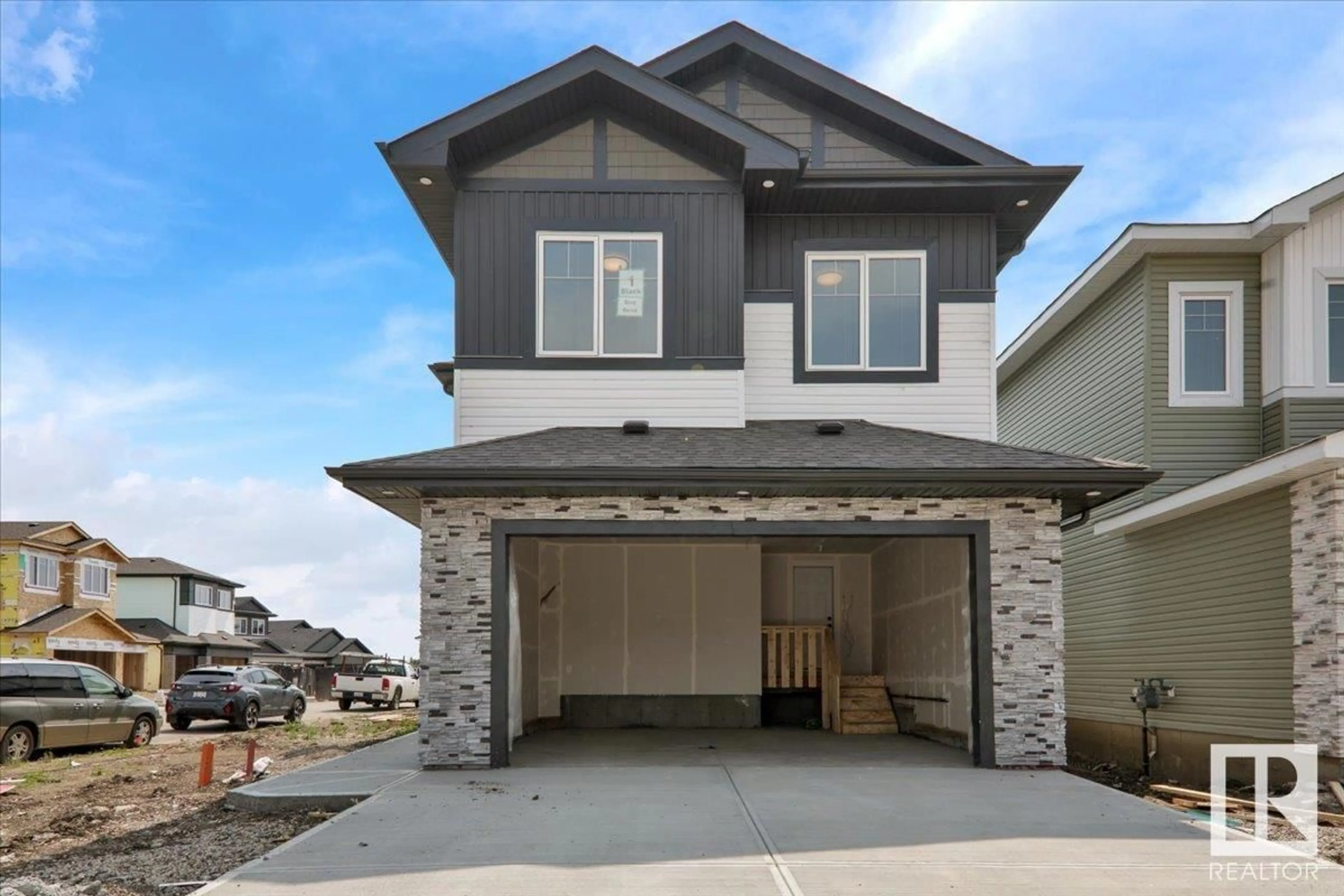 Unknown for 1 BLACKBIRD BEND, Fort Saskatchewan Alberta T8L0G6