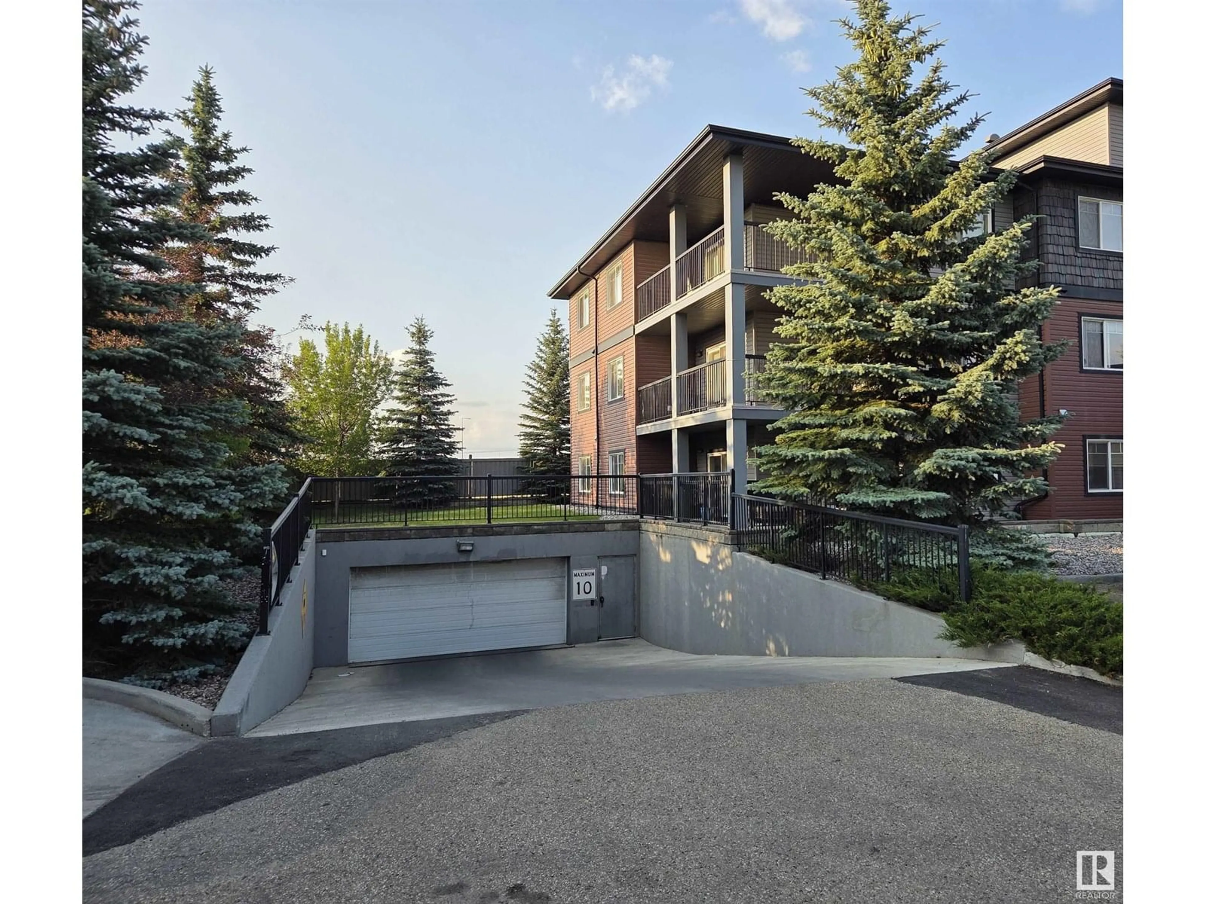 Patio, unknown for 646 - 112 MCALLISTER LO, Edmonton Alberta T6W0B5
