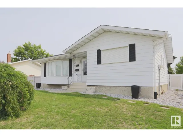 4011 74 ST, Edmonton 3