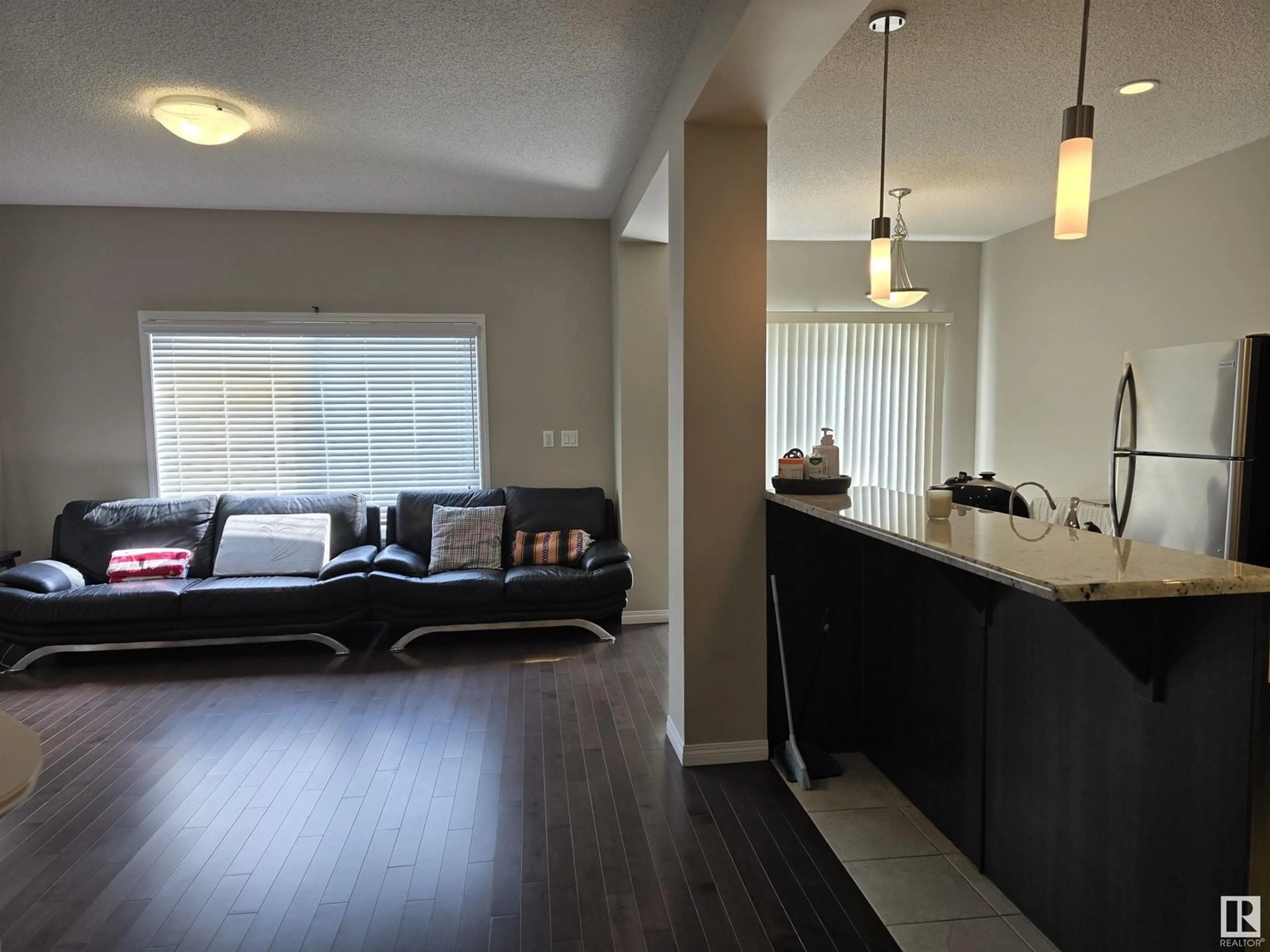 Unknown for 3437 ABBOTT WAY, Edmonton Alberta T6W2M3