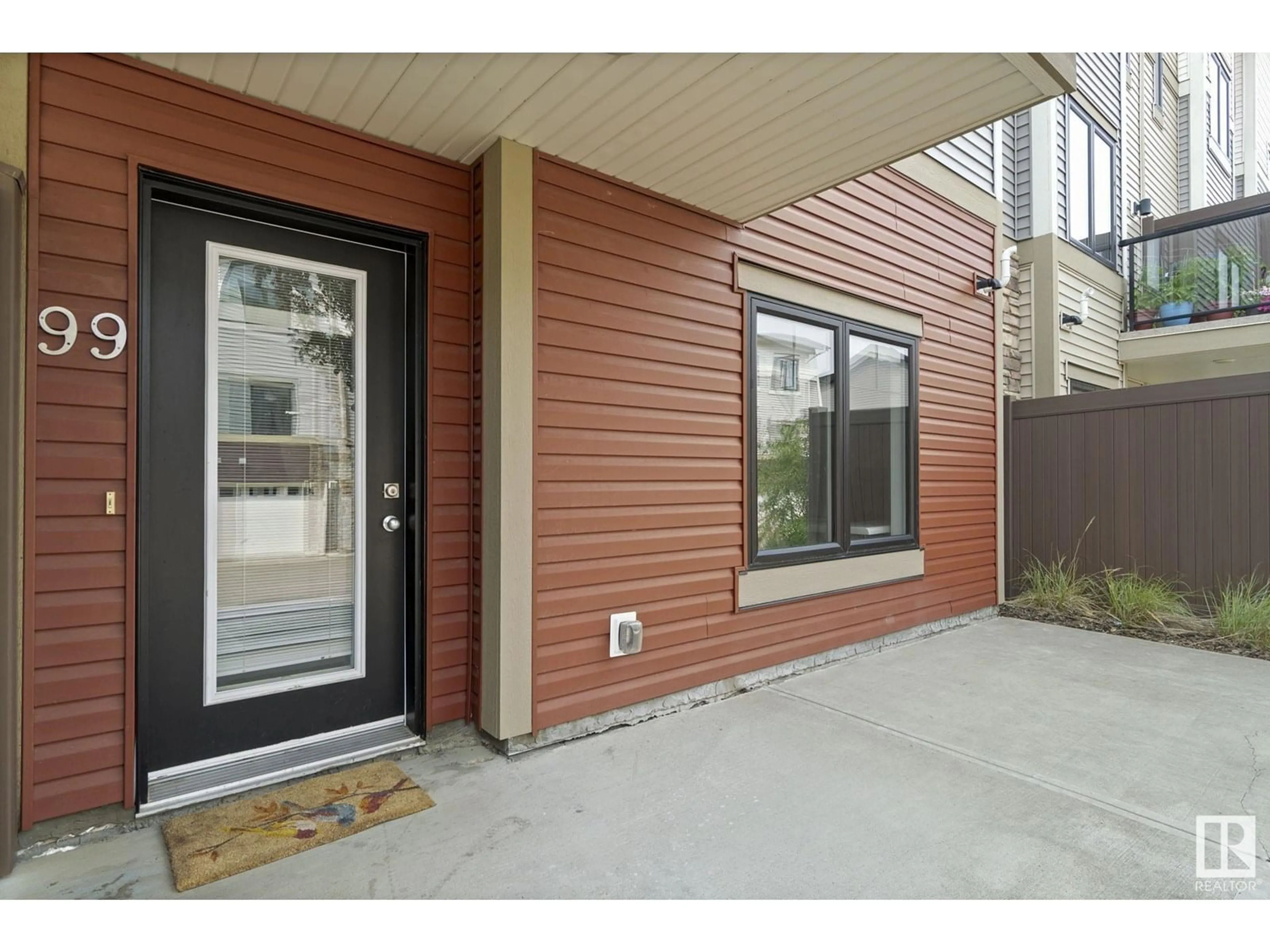 Indoor entryway for 804 - 99 WELSH DR, Edmonton Alberta T6X1Y8