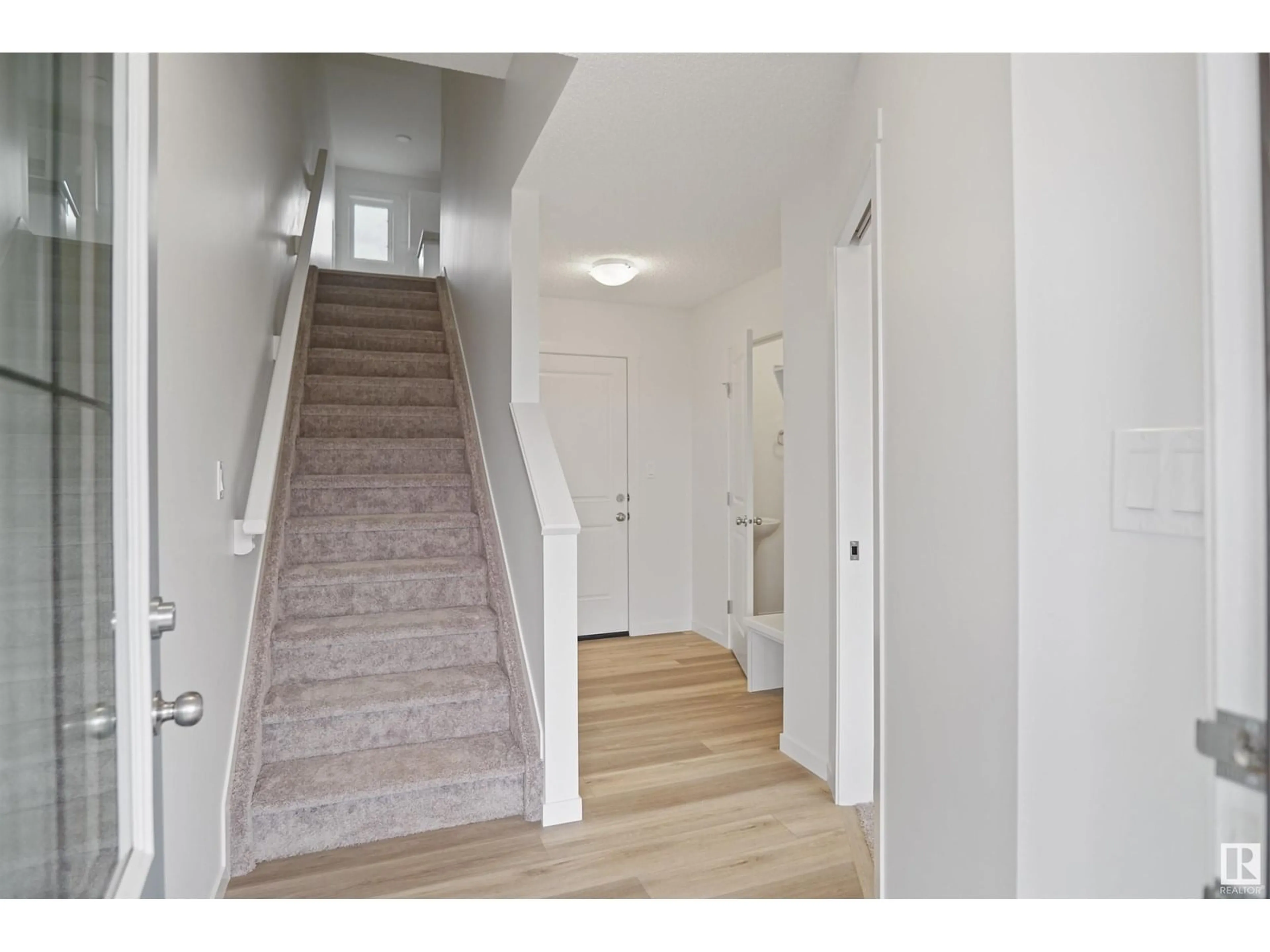 Unknown for 5134 RIVER'S EDGE WY, Edmonton Alberta T6M3B5