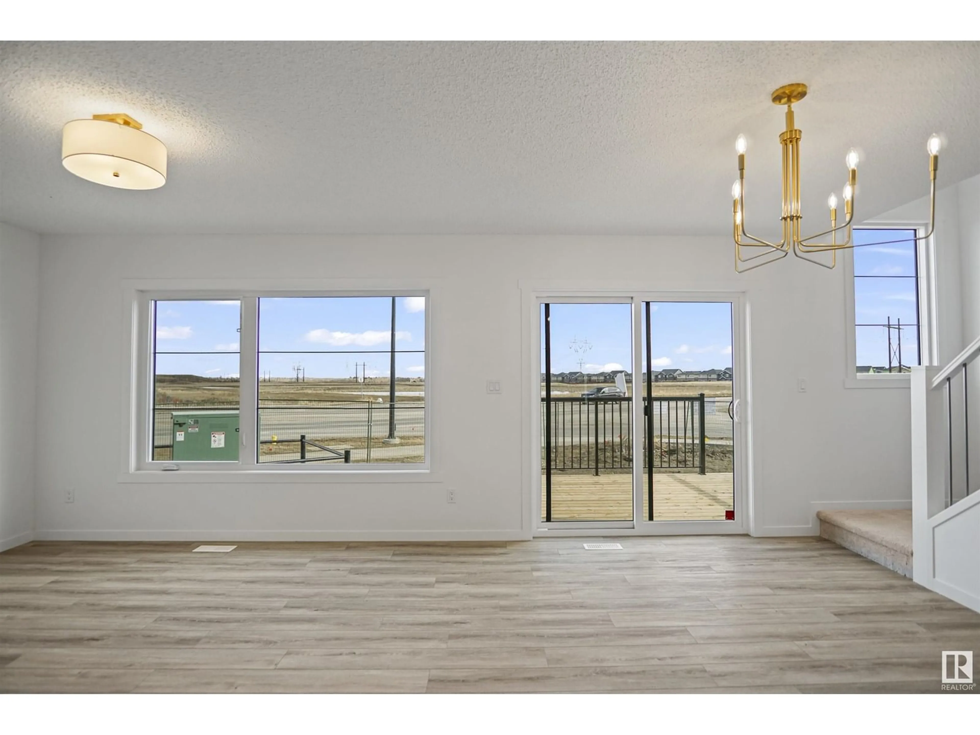 A pic of a room for #19 - 19904 31 AV, Edmonton Alberta T6M1N7