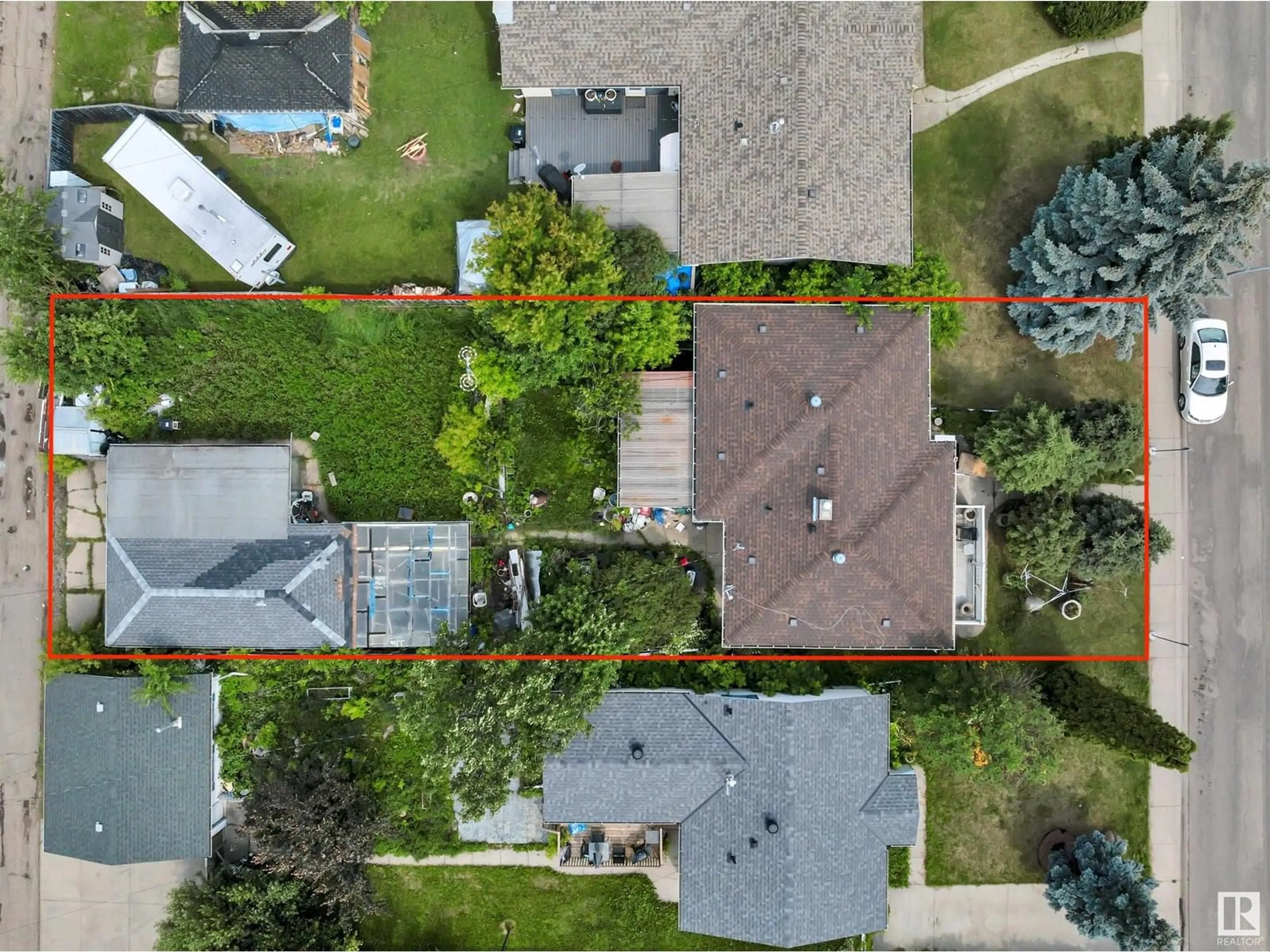 A pic from outside/outdoor area/front of a property/back of a property/a pic from drone, street for NW - 10912 155 ST, Edmonton Alberta T5P2N1
