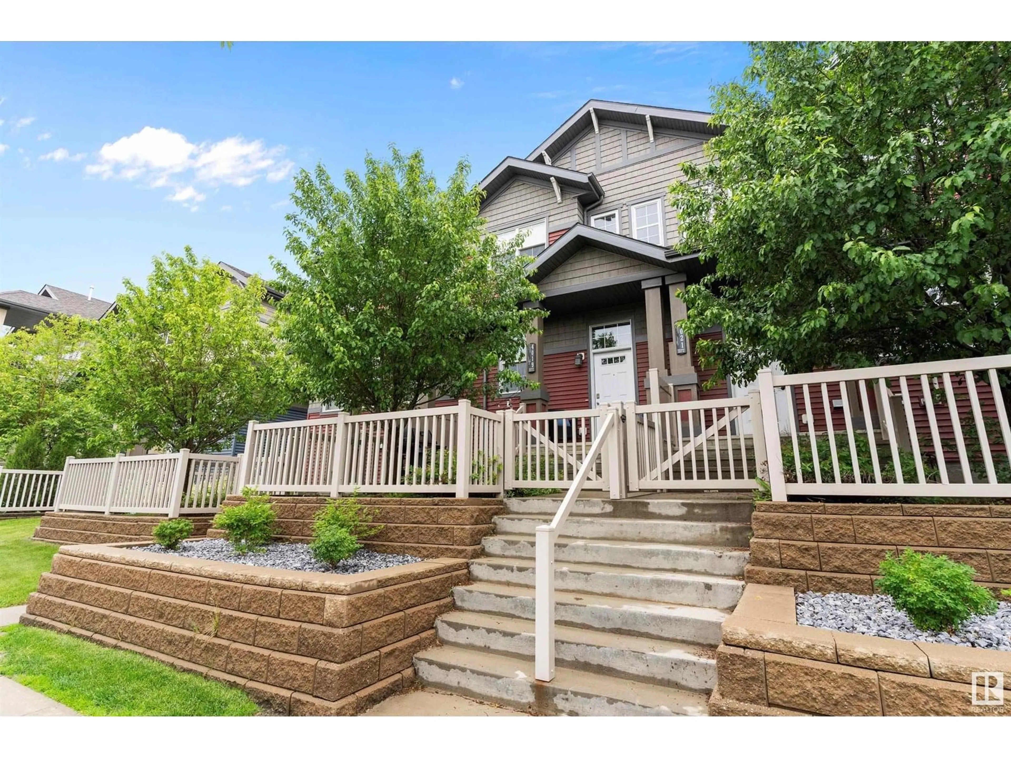 Unknown for 4019 ORCHARDS DR, Edmonton Alberta T6C1V2