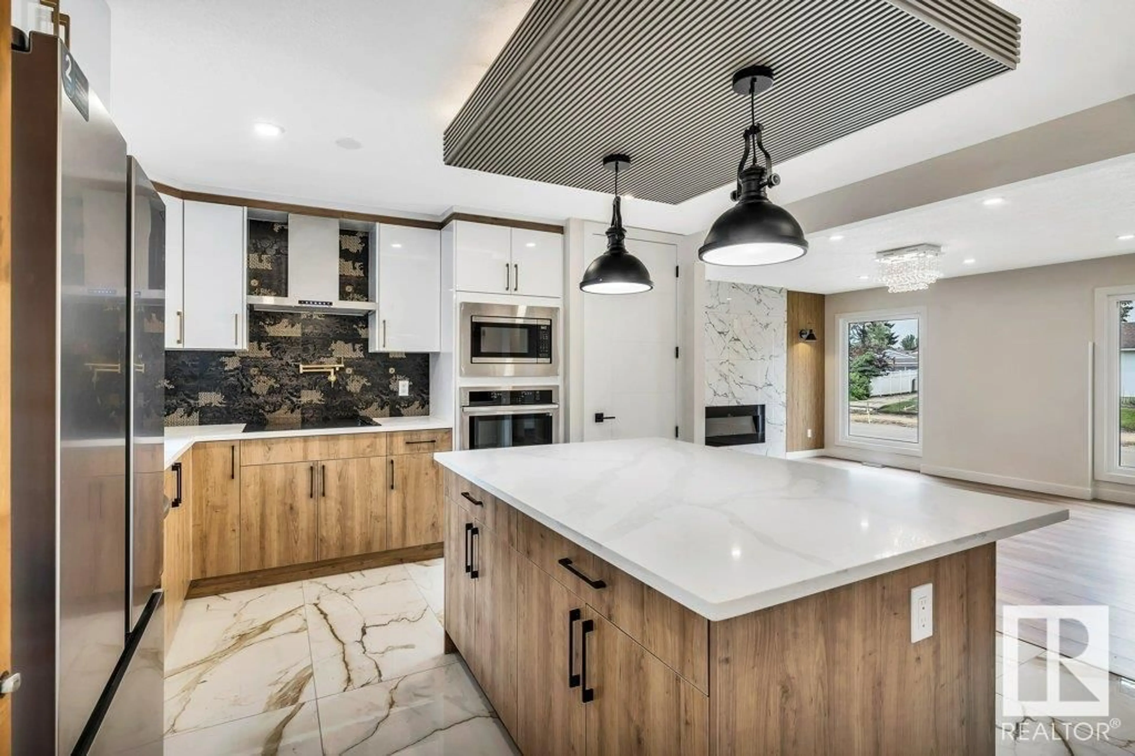 Contemporary kitchen, ceramic/tile floor for NW - 3035 142 AV, Edmonton Alberta T5Y1J1