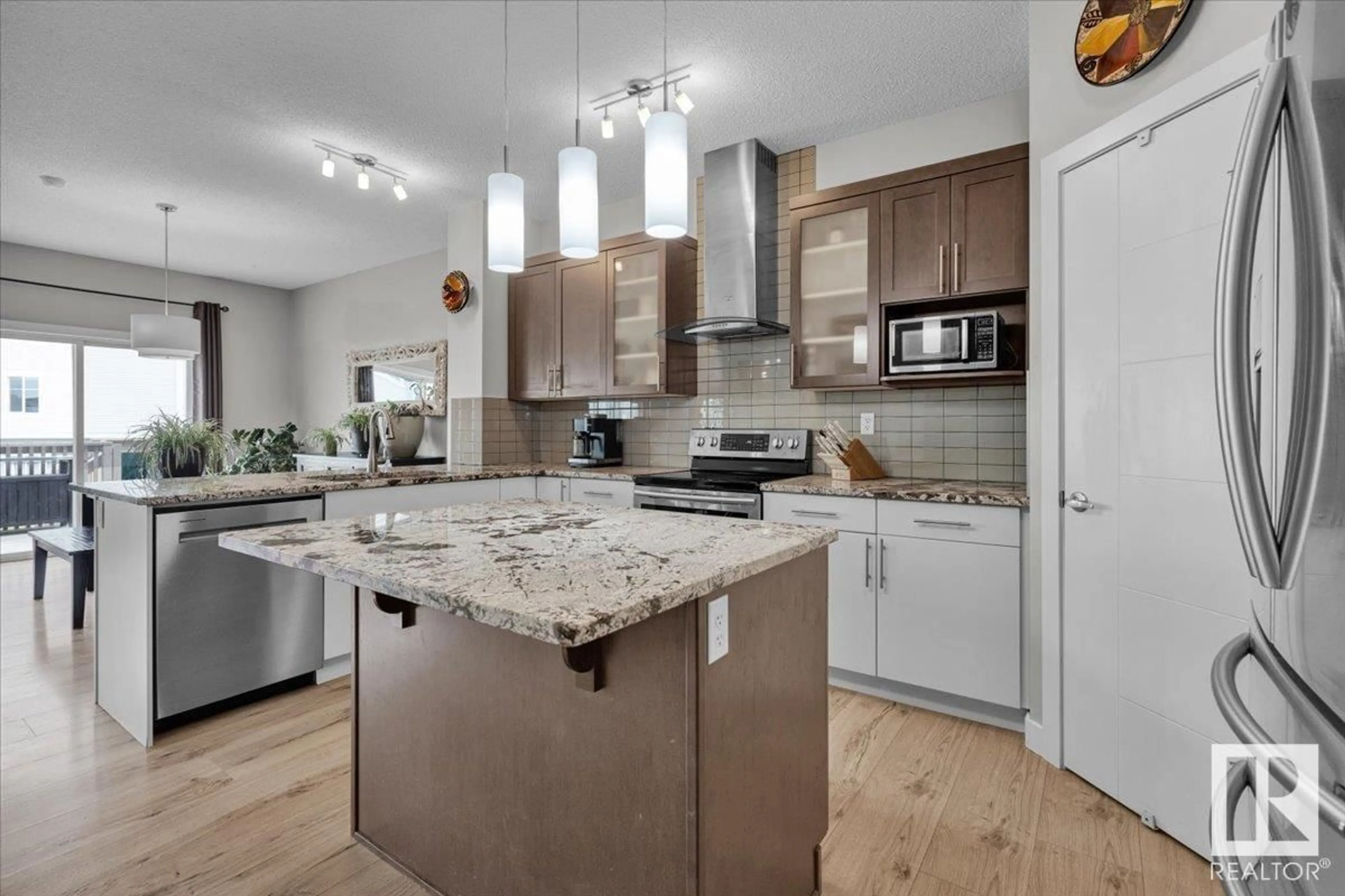 Open concept kitchen, unknown for 3095 CARPENTER LANDING, Edmonton Alberta T6W2Y9
