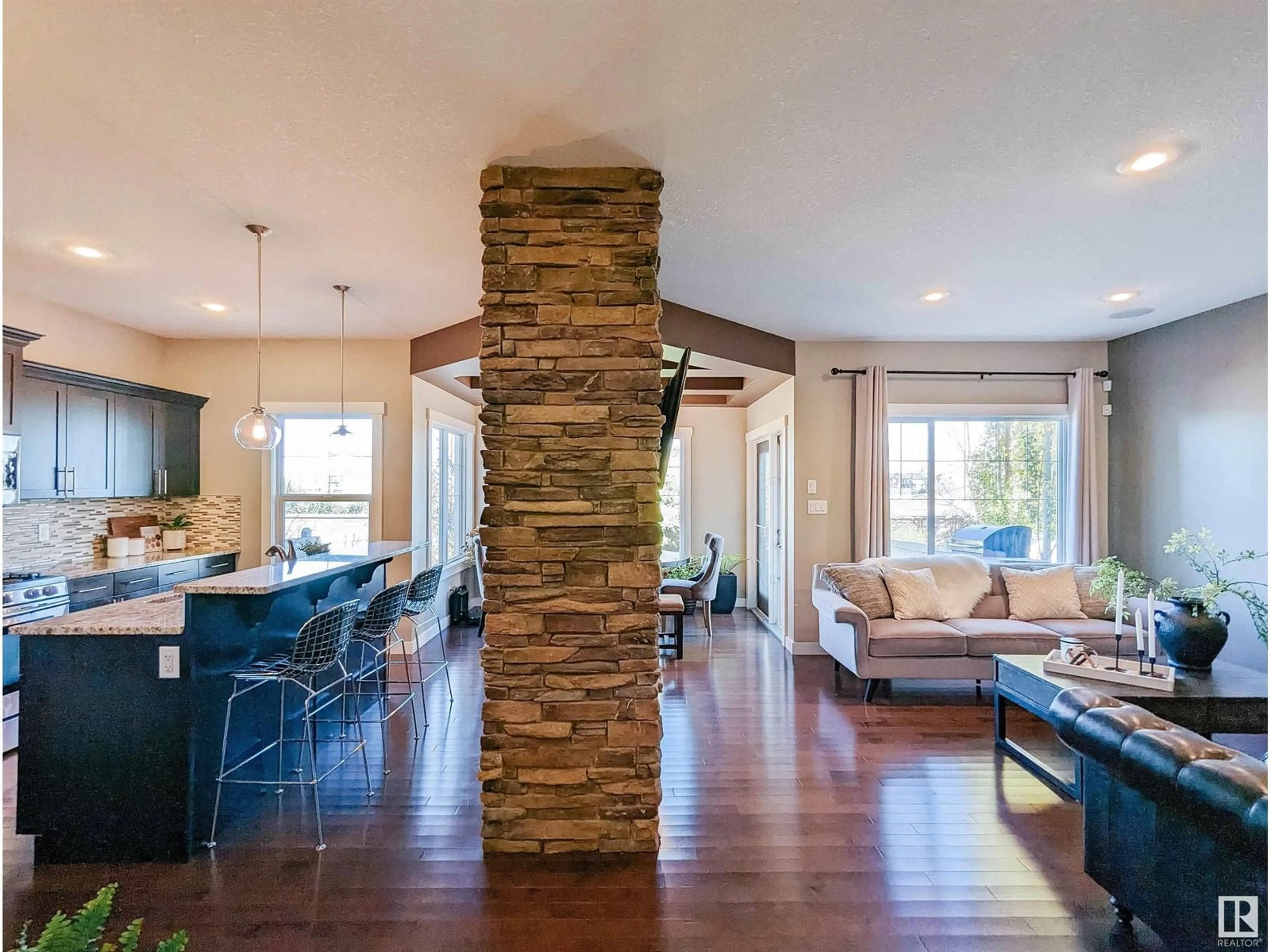 Open concept kitchen, unknown for 1421 CHAHLEY PL, Edmonton Alberta T6M0J3